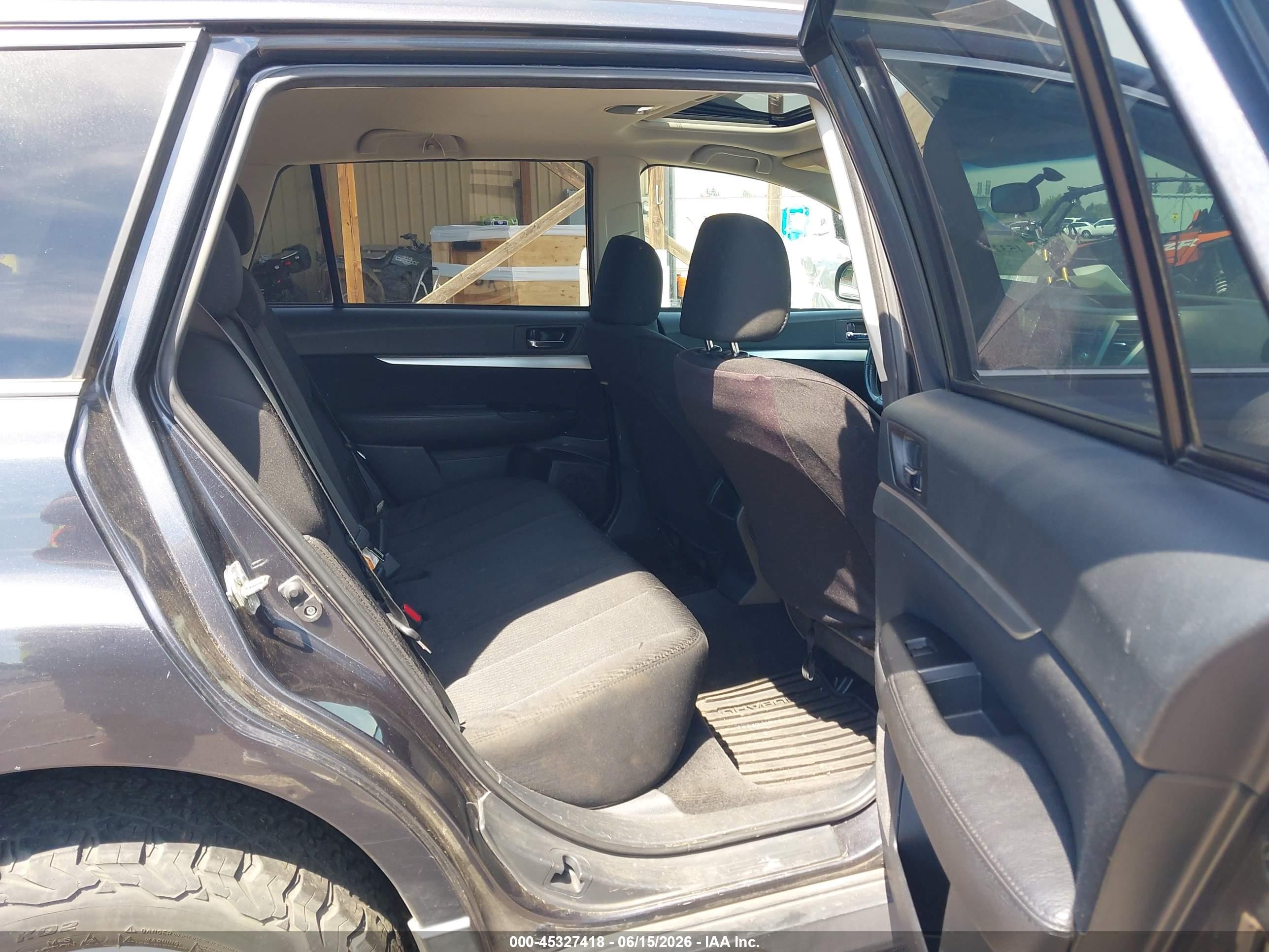 2010 Subaru Outback 3.6r Premium Black vin: 4S4BRDHC3A2367724