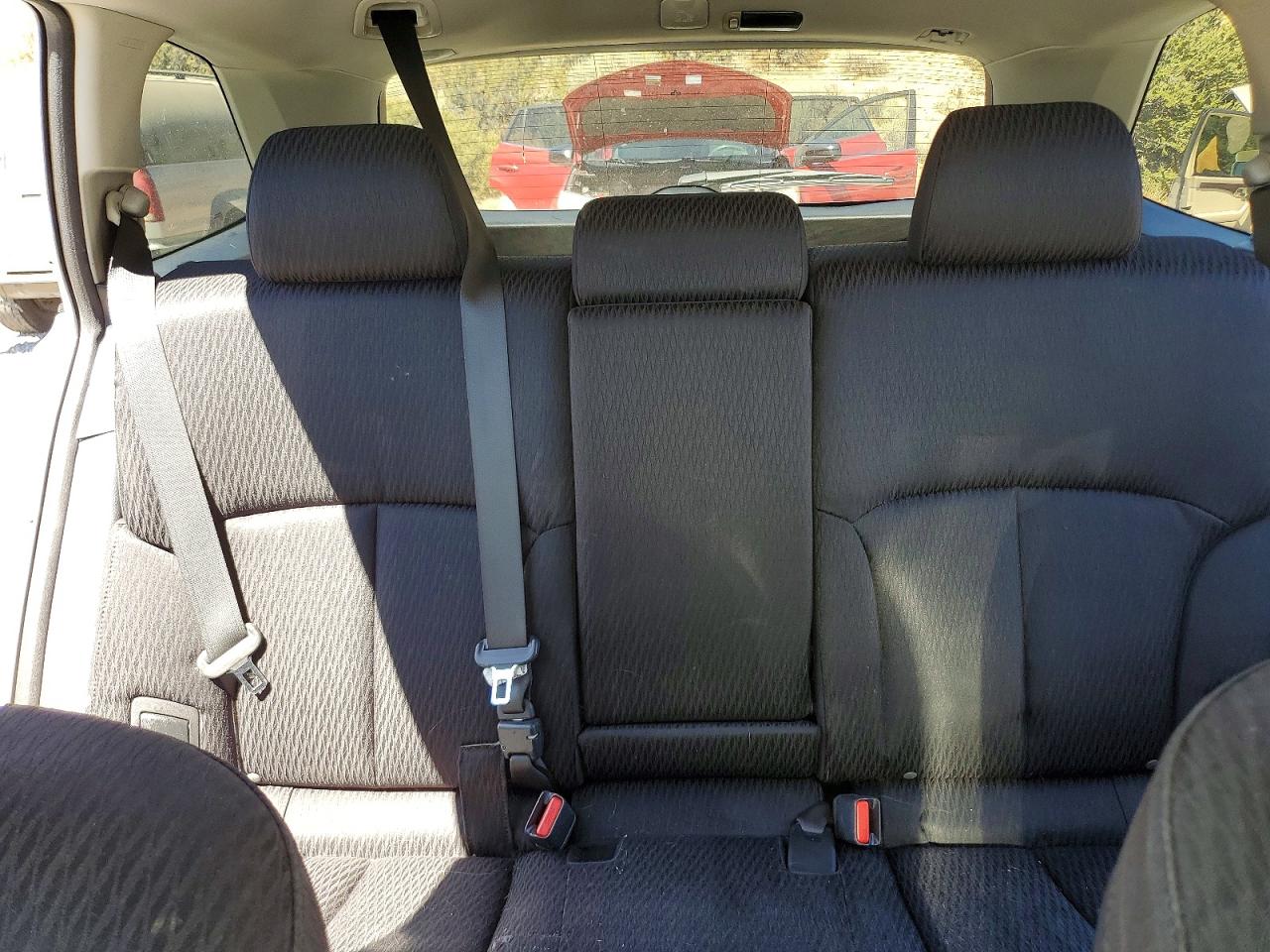 2012 Subaru Outback 3.6r Premium Silver vin: 4S4BRDHC4C2238863