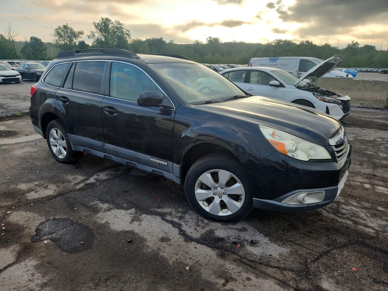 2010 Subaru Outback 3.6r Limited Black vin: 4S4BRDJC1A2366968