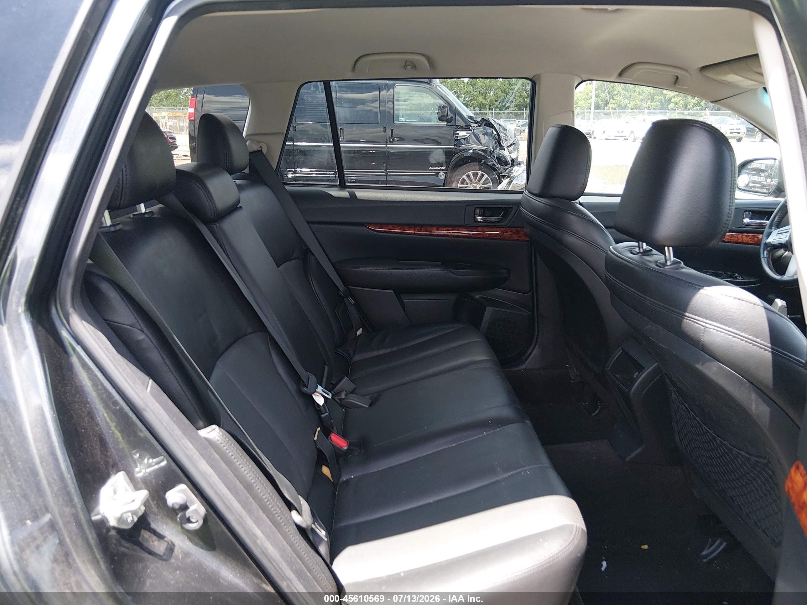2011 Subaru Outback 3.6r Limited Gray vin: 4S4BRDJC2B2441422