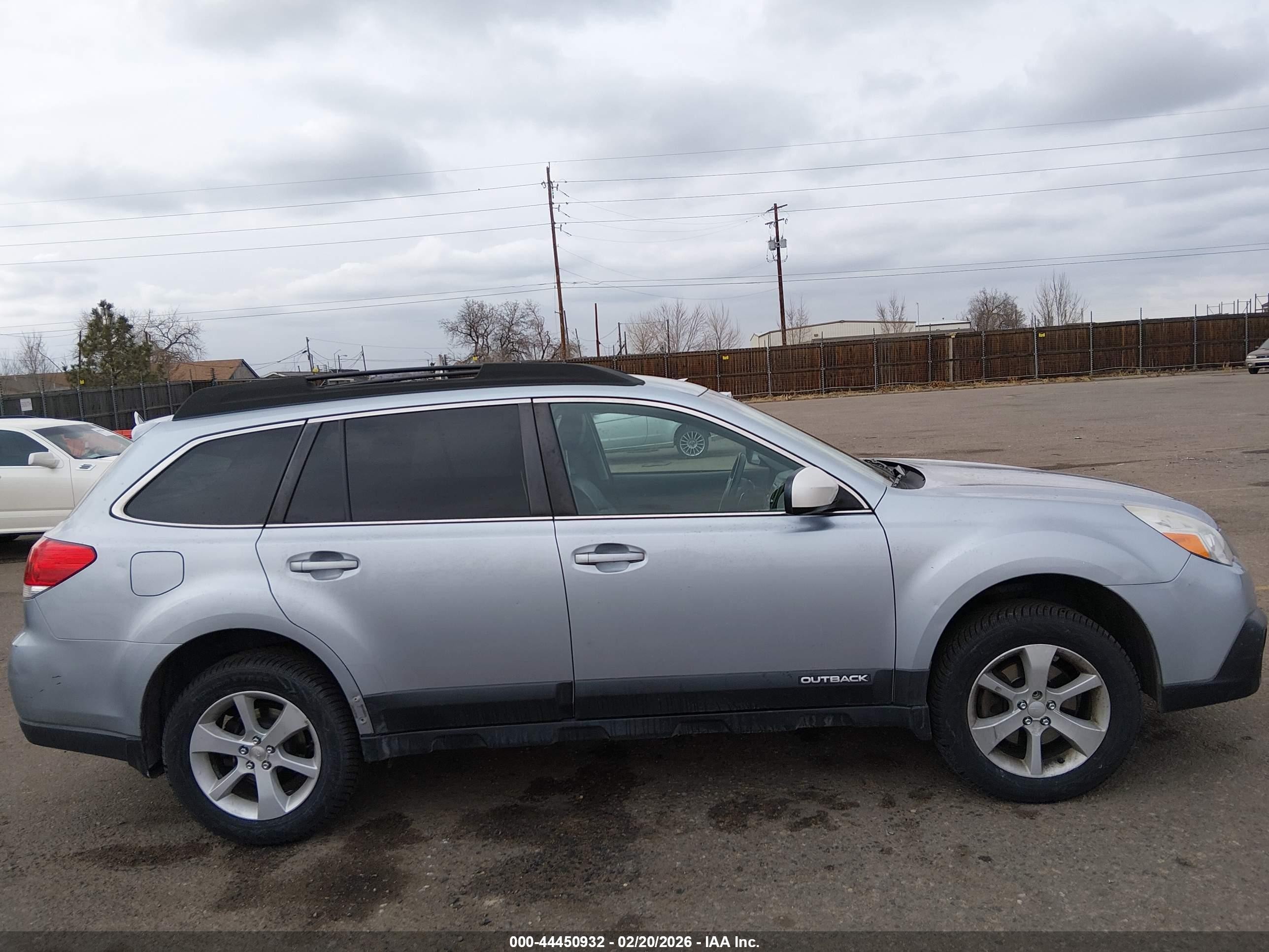 2013 Subaru Outback 3.6r Limited Blue vin: 4S4BRDJC3D2278184