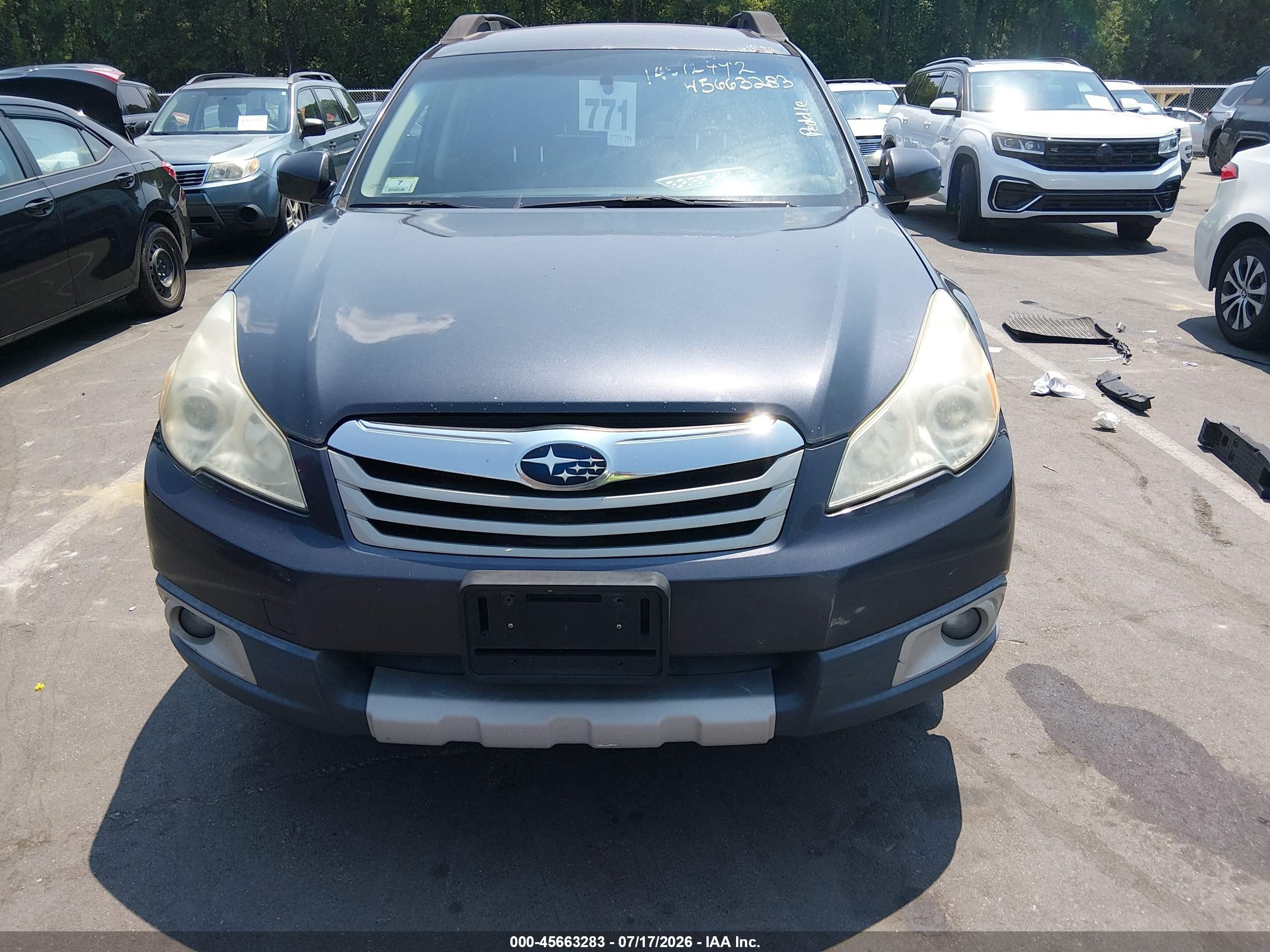 2011 Subaru Outback 3.6r Limited Gray vin: 4S4BRDJC8B2375362