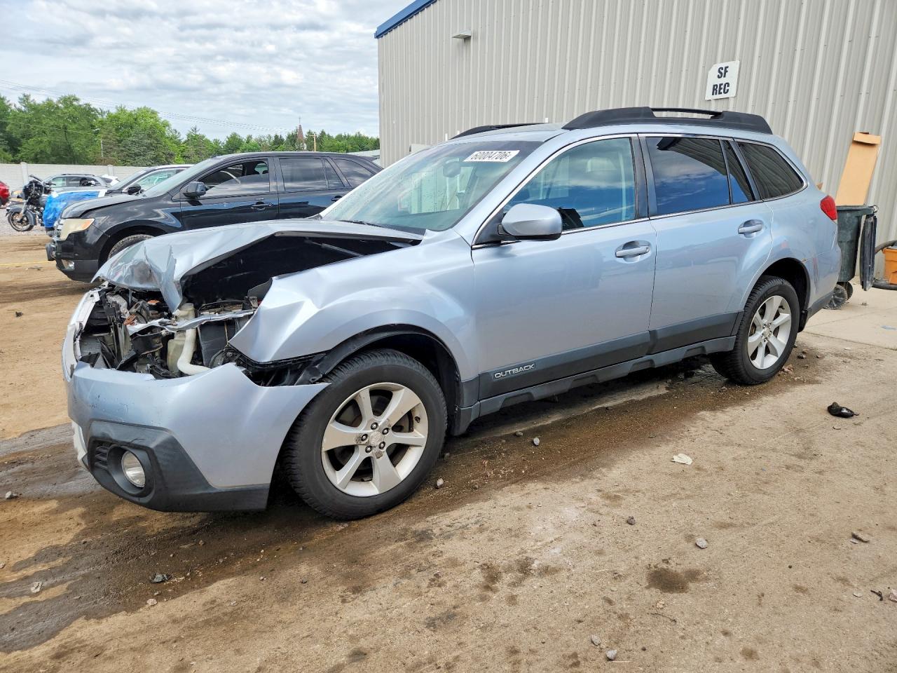 2014 Subaru Outback 3.6r Limited Серебряный vin: 4S4BRDKC0E2204608