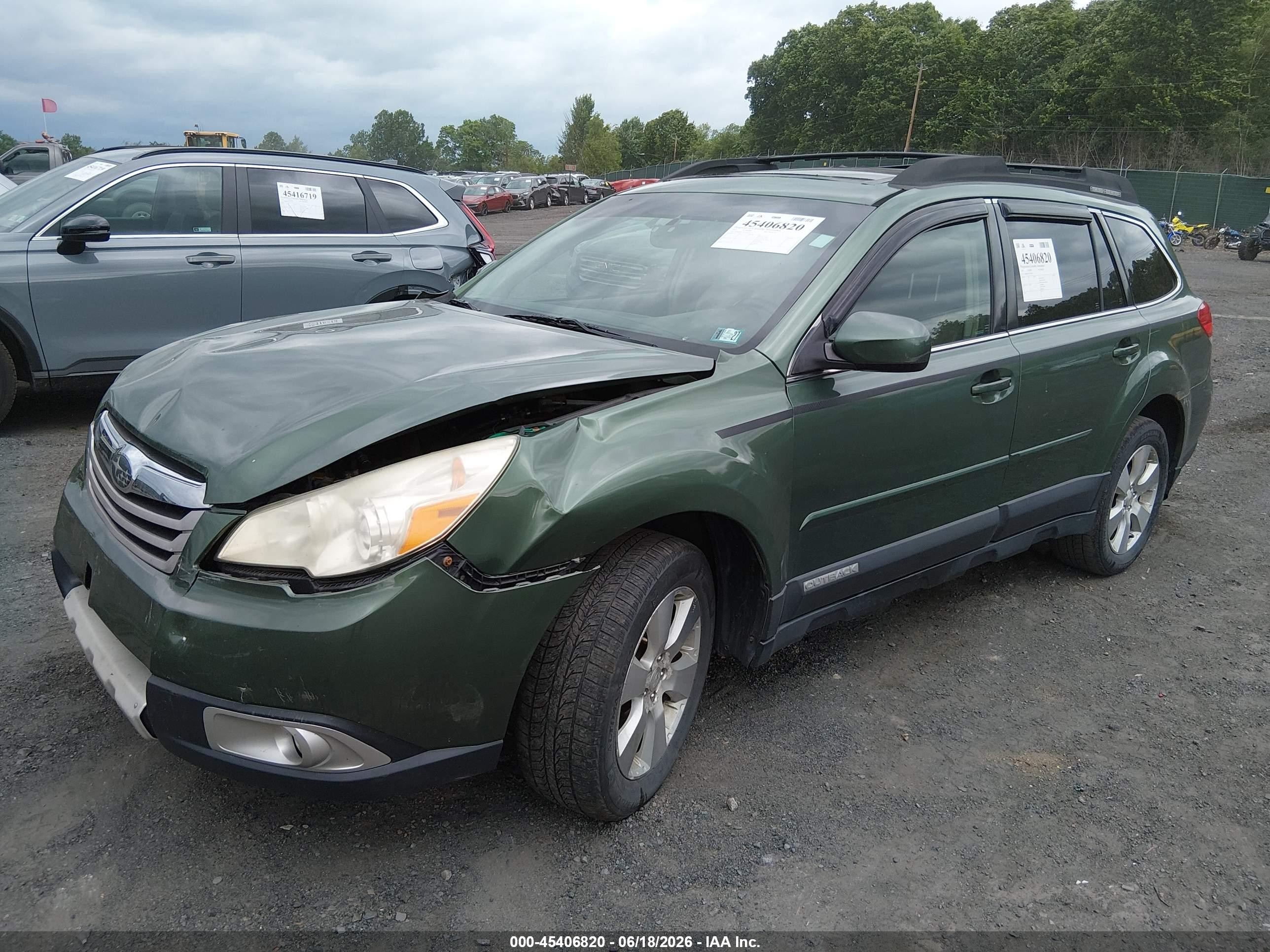 2011 Subaru Outback 3.6r Limited Green vin: 4S4BRDKC1B2391630