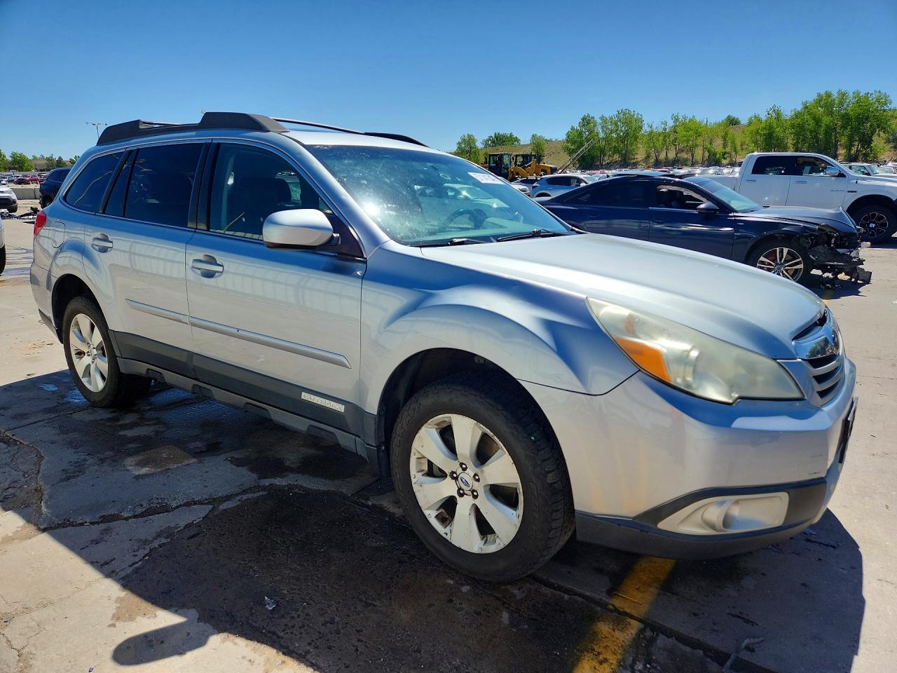 2012 Subaru Outback 3.6r Limited Silver vin: 4S4BRDKC1C2283395