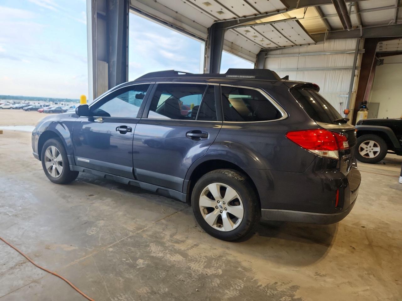 2012 Subaru Outback 3.6r Limited Black vin: 4S4BRDKC1C2287625