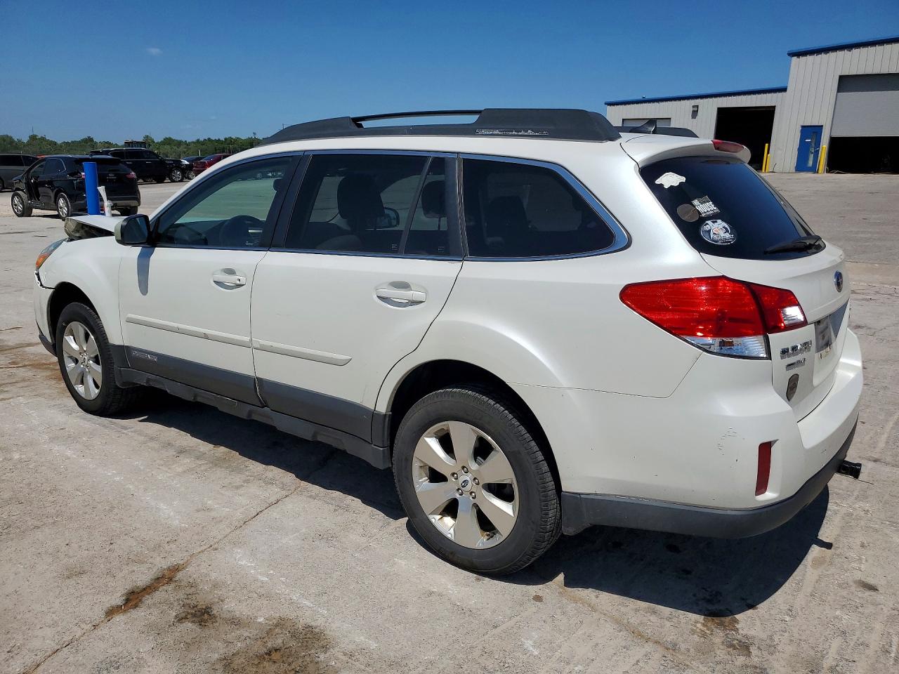 2012 Subaru Outback 3.6r Limited White vin: 4S4BRDKC1C2294123