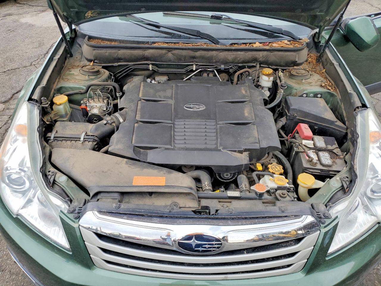 2012 Subaru Outback 3.6r Limited Green vin: 4S4BRDKC2C2212433