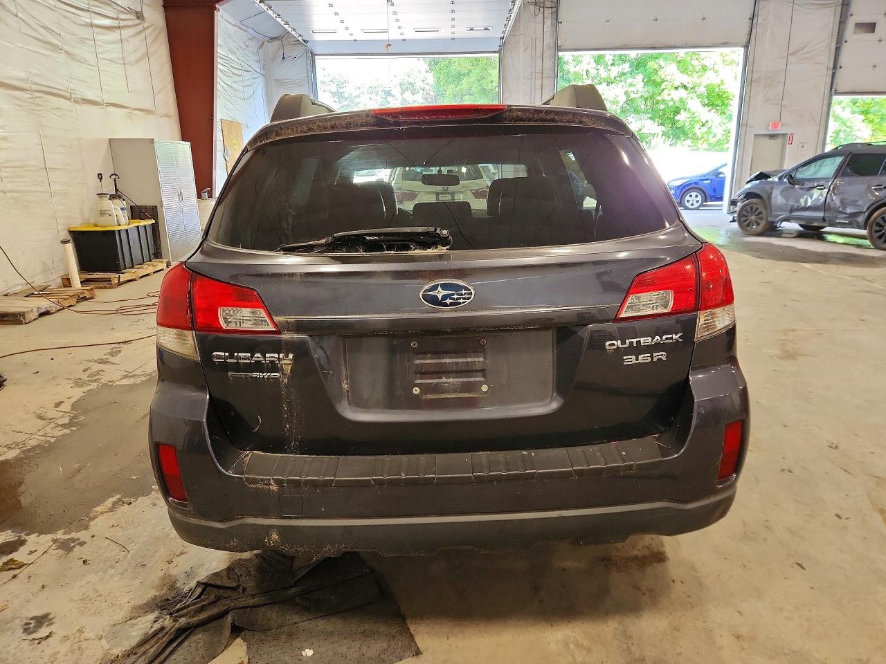 2010 Subaru Outback 3.6r Limited Синий vin: 4S4BRDKC3A2365853