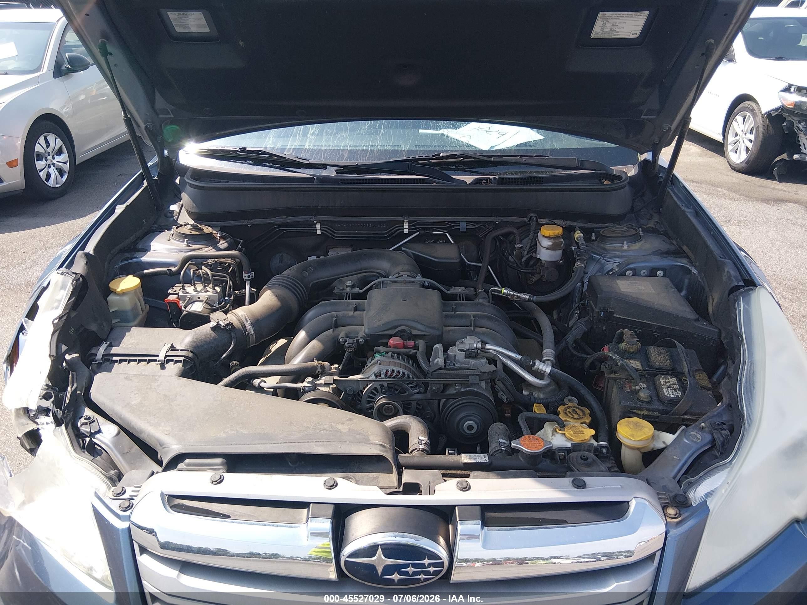 2013 Subaru Outback 3.6r Limited Blue vin: 4S4BRDKC3D2244602
