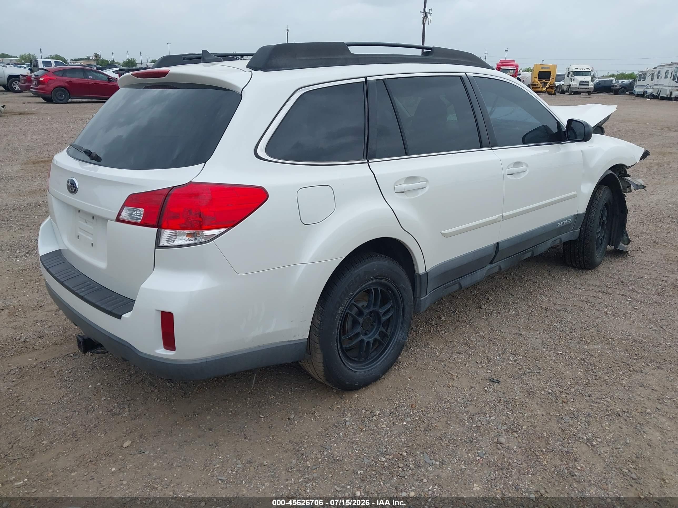 2013 Subaru Outback 3.6r Limited White vin: 4S4BRDKC3D2268494