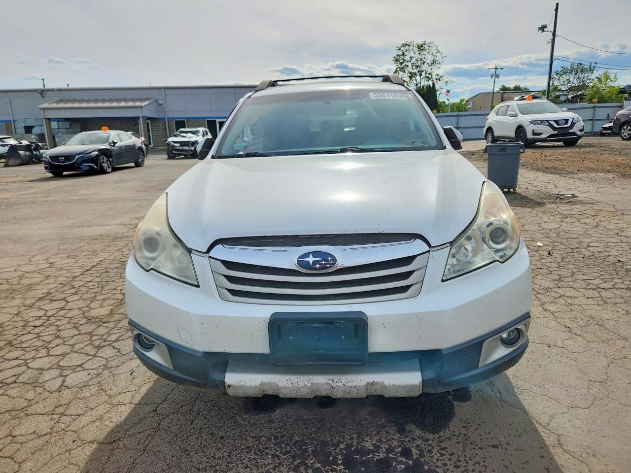 2011 Subaru Outback 3.6r Limited White vin: 4S4BRDKC4B2437290