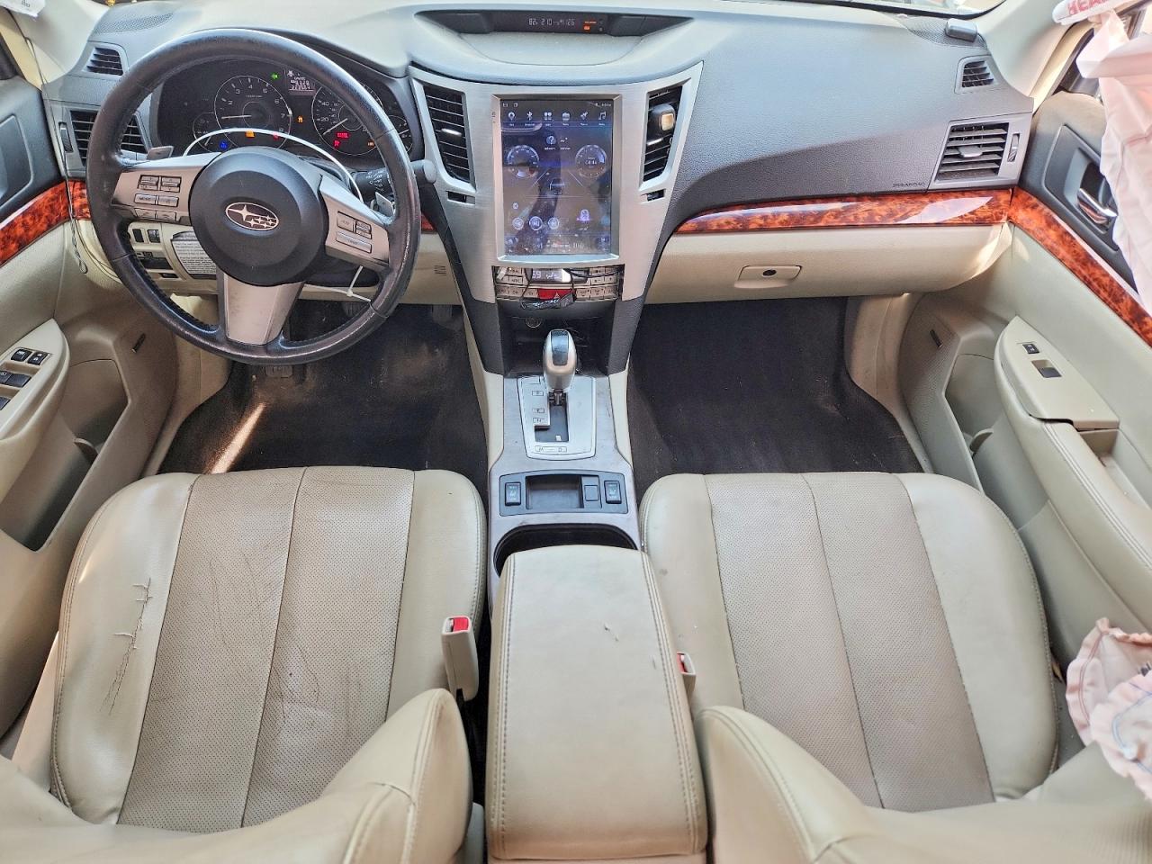 2011 Subaru Outback 3.6r Limited White vin: 4S4BRDKC4B2437290