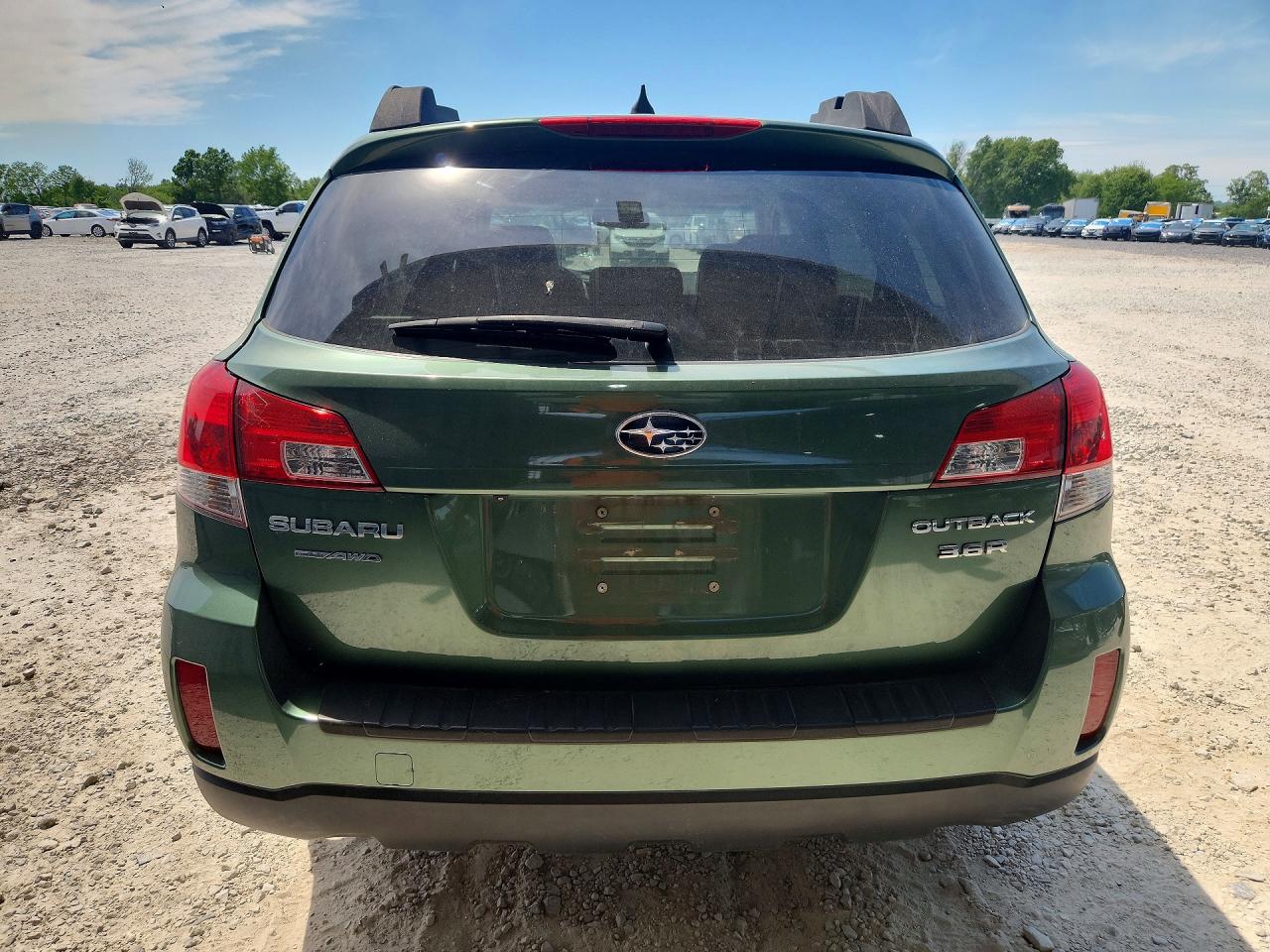2013 Subaru Outback 3.6r Limited Green vin: 4S4BRDKC4D2234998