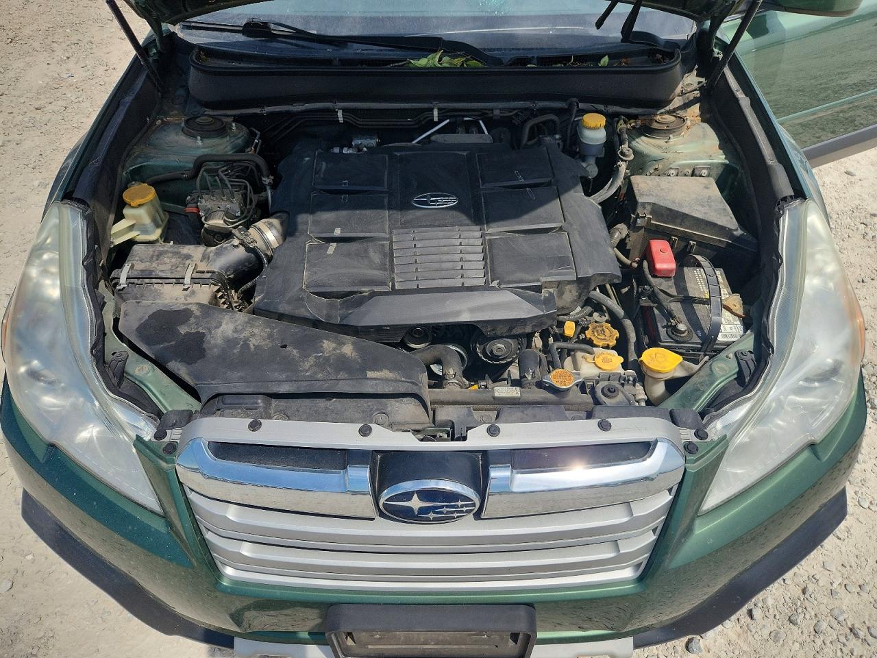 2013 Subaru Outback 3.6r Limited Green vin: 4S4BRDKC4D2234998