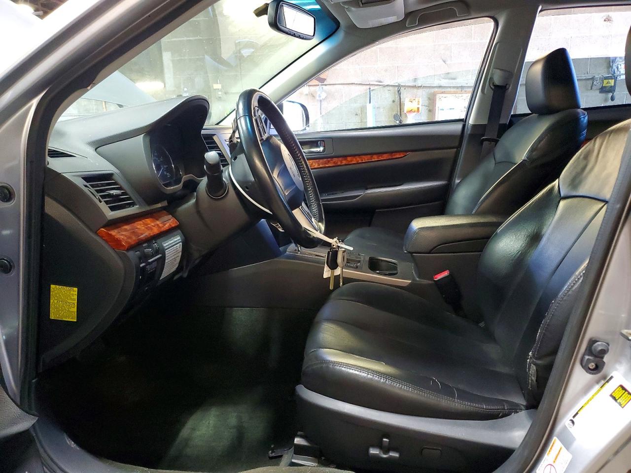 2012 Subaru Outback 3.6r Limited Silver vin: 4S4BRDKC6C2252692