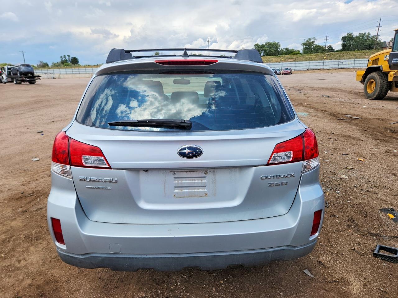 2012 Subaru Outback 3.6r Limited Silver vin: 4S4BRDKC6C2273218