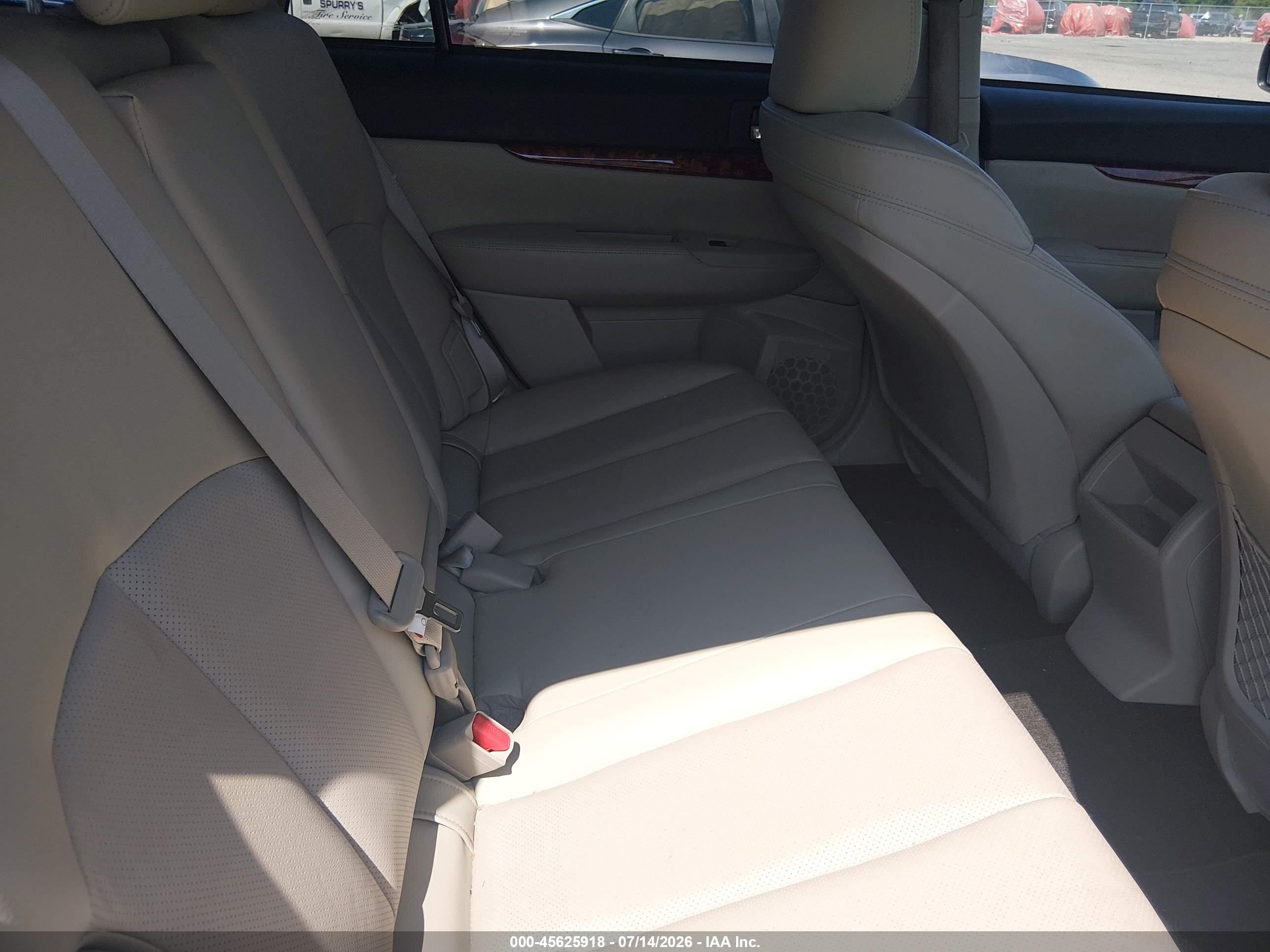 2012 Subaru Outback 3.6r Limited Белый vin: 4S4BRDKC7C2243547