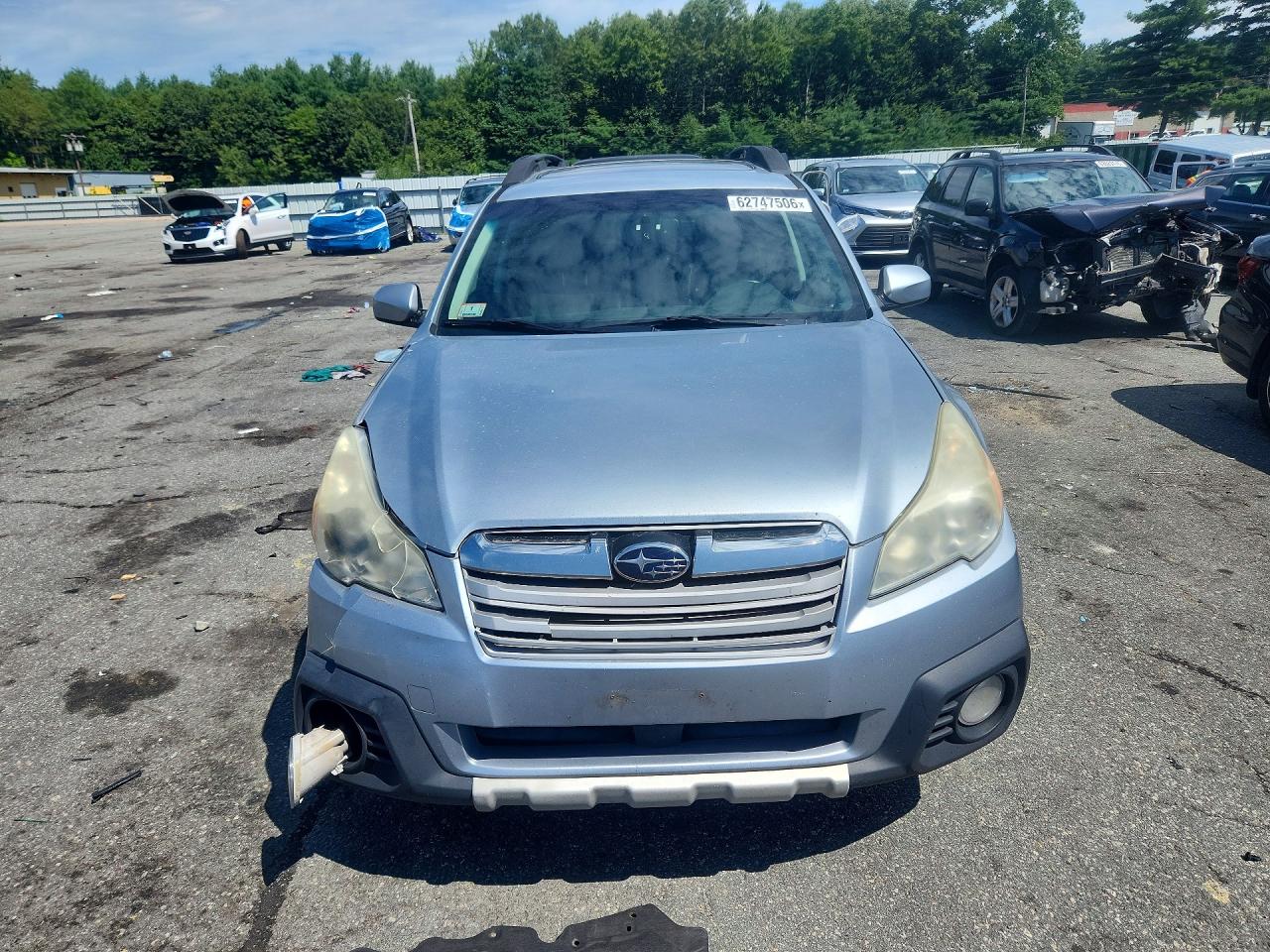 2013 Subaru Outback 3.6r Limited Silver vin: 4S4BRDKC9D2242806