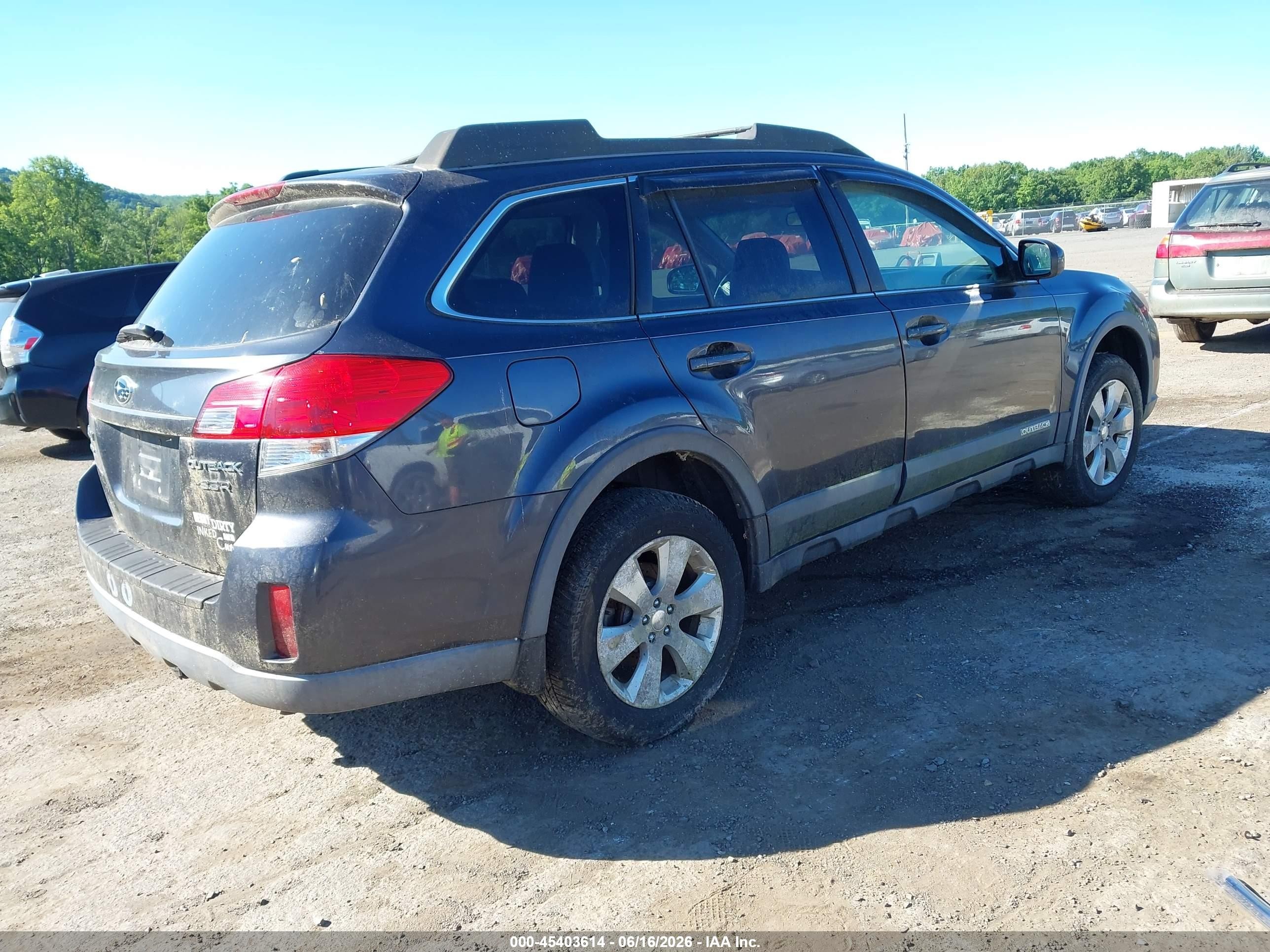 2010 Subaru Outback 3.6r Limited Black vin: 4S4BRDKCXA2319372