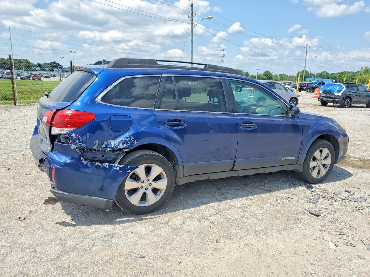 2011 Subaru Outback 3.6r Limited Blue vin: 4S4BRDKCXB2382392