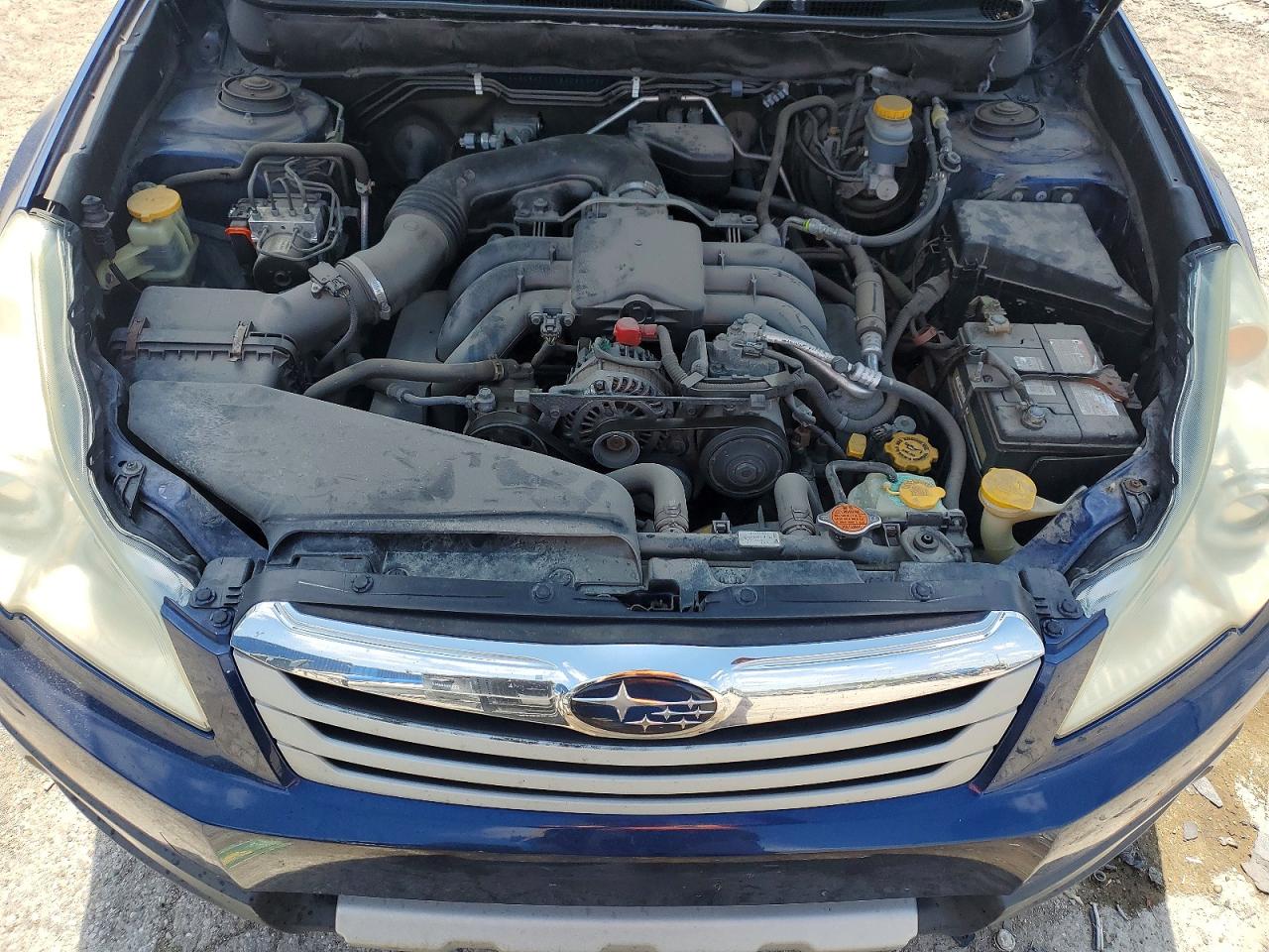 2011 Subaru Outback 3.6r Limited Blue vin: 4S4BRDKCXB2382392