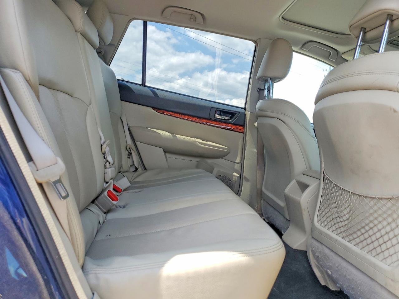2011 Subaru Outback 3.6r Limited Blue vin: 4S4BRDKCXB2382392