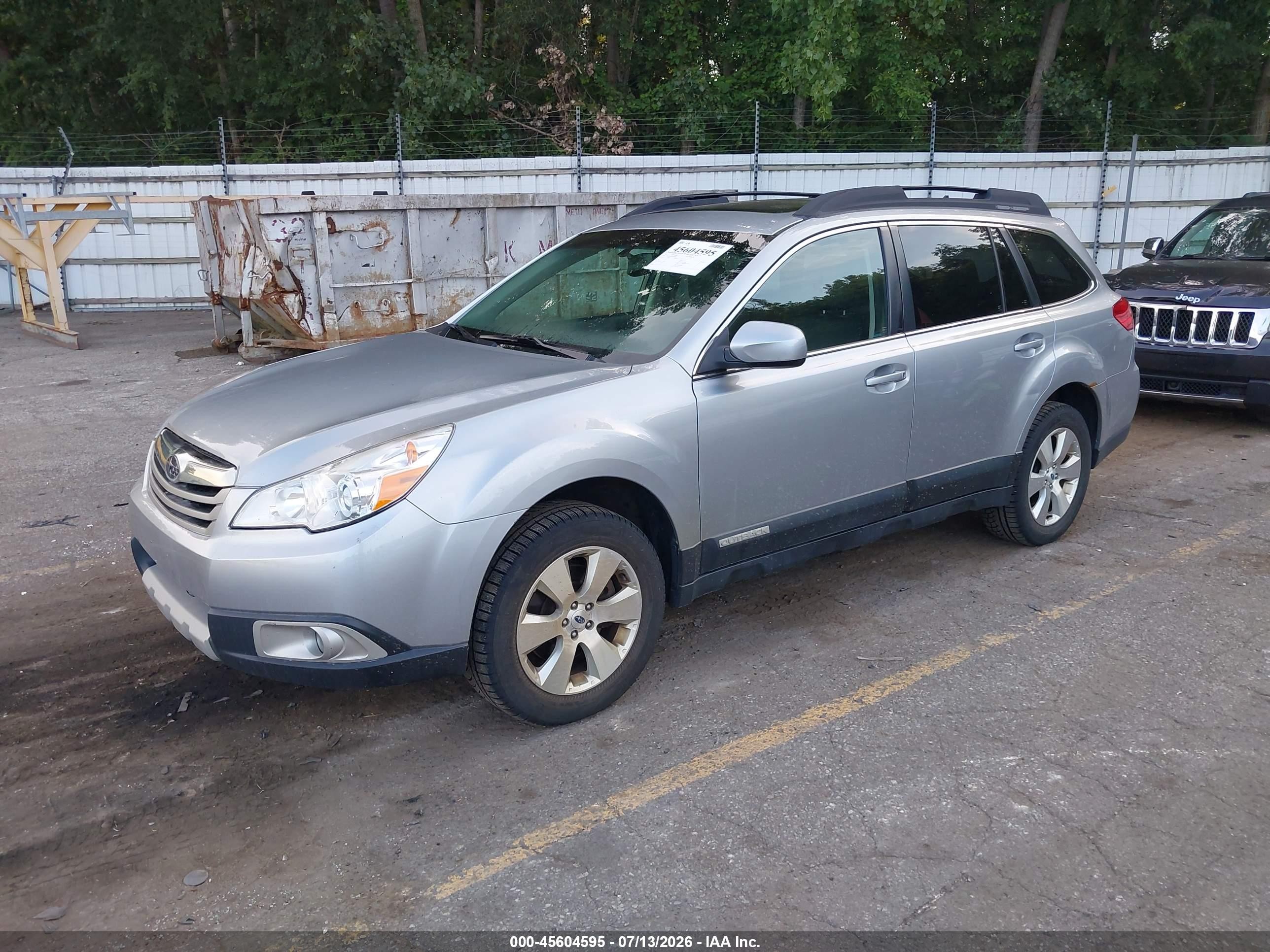 2012 Subaru Outback 3.6r Limited Серебряный vin: 4S4BRDKCXC2209988