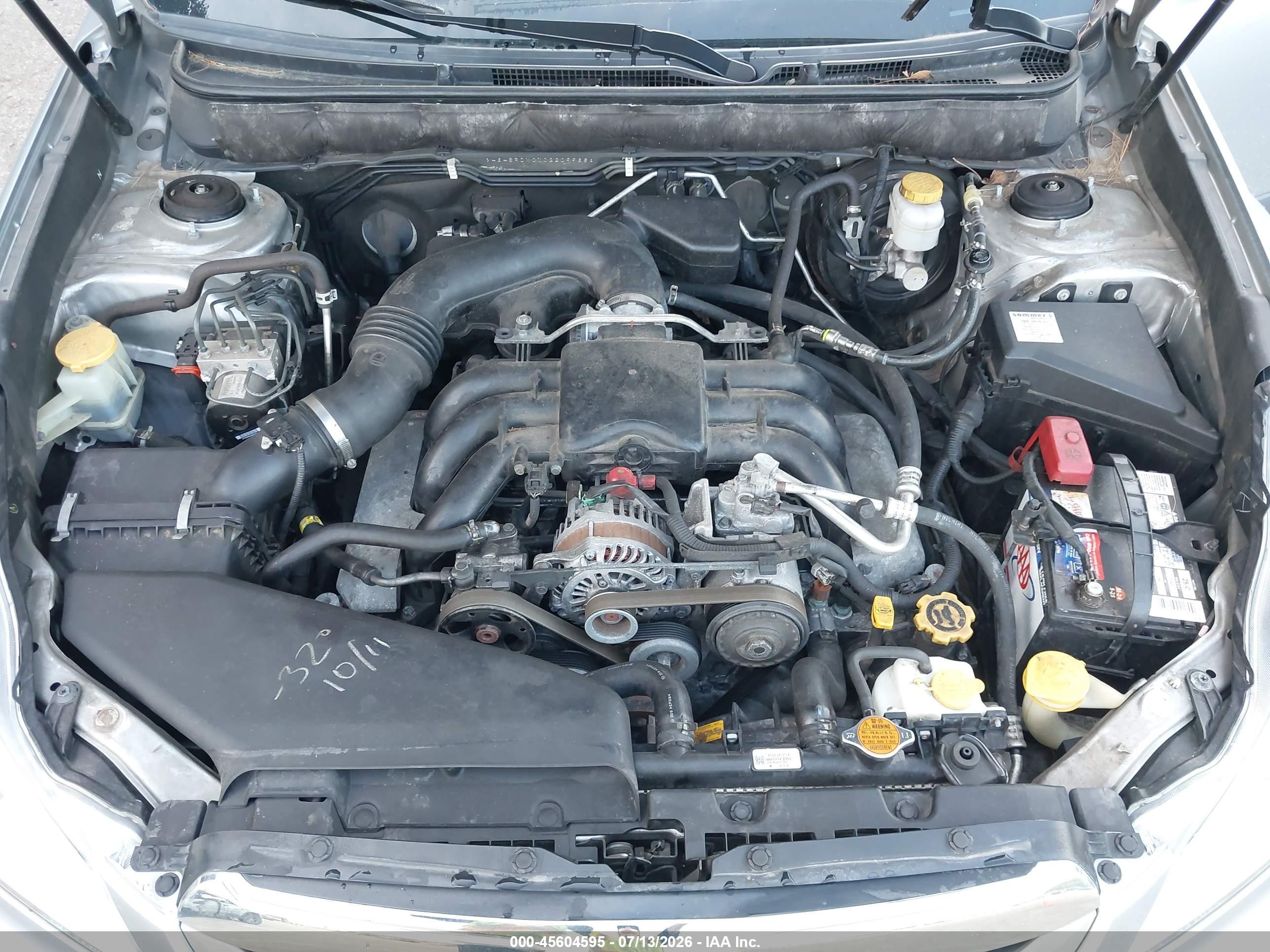 2012 Subaru Outback 3.6r Limited Серебряный vin: 4S4BRDKCXC2209988