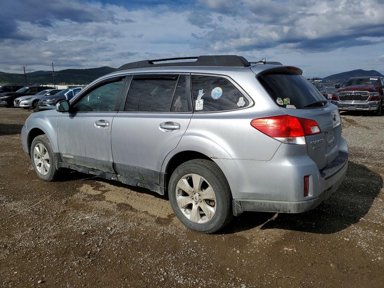 2012 Subaru Outback 3.6r Limited Silver vin: 4S4BRDKCXC2234406