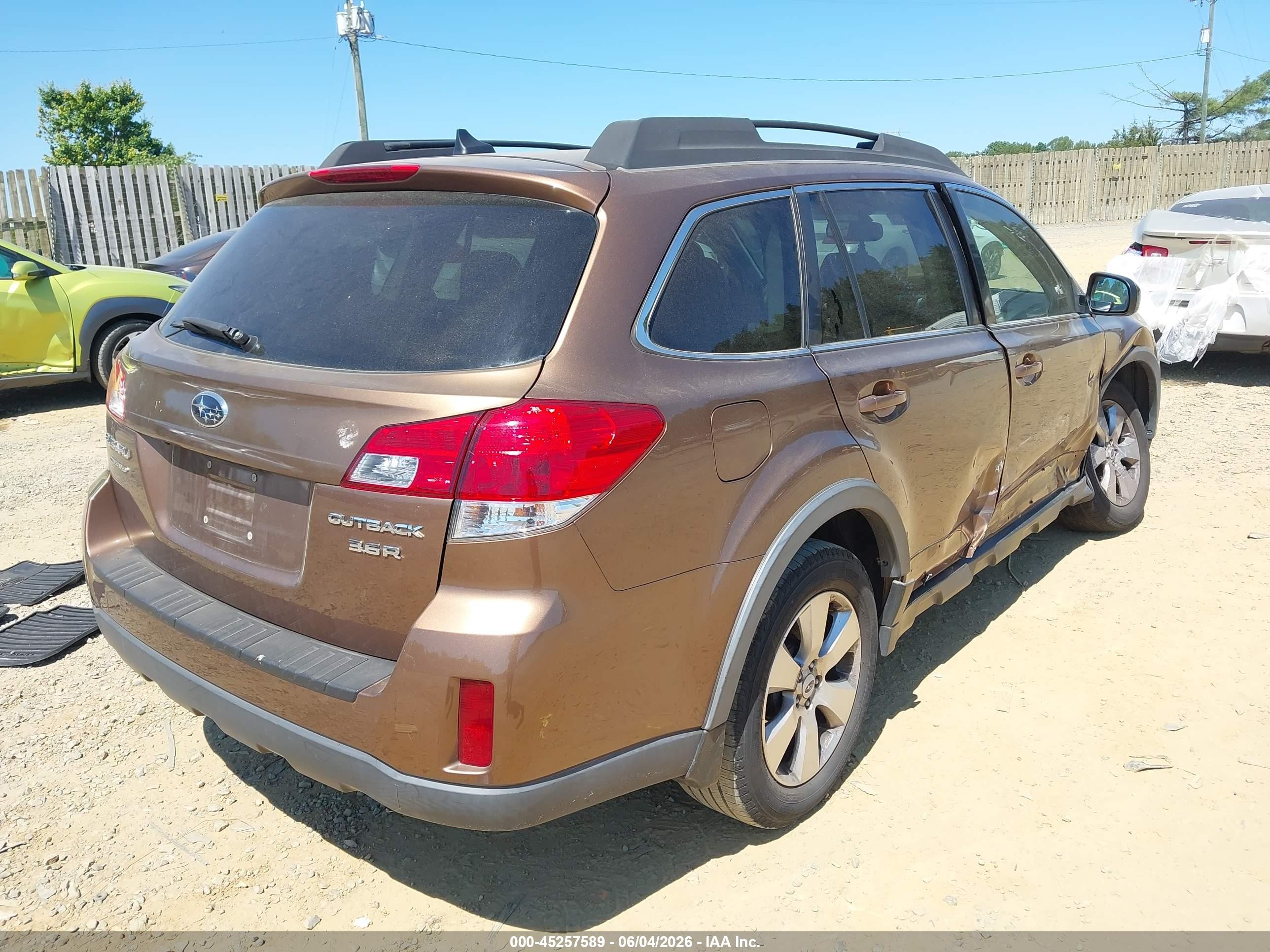 2012 Subaru Outback 3.6r Limited Brown vin: 4S4BRDKCXC2290040