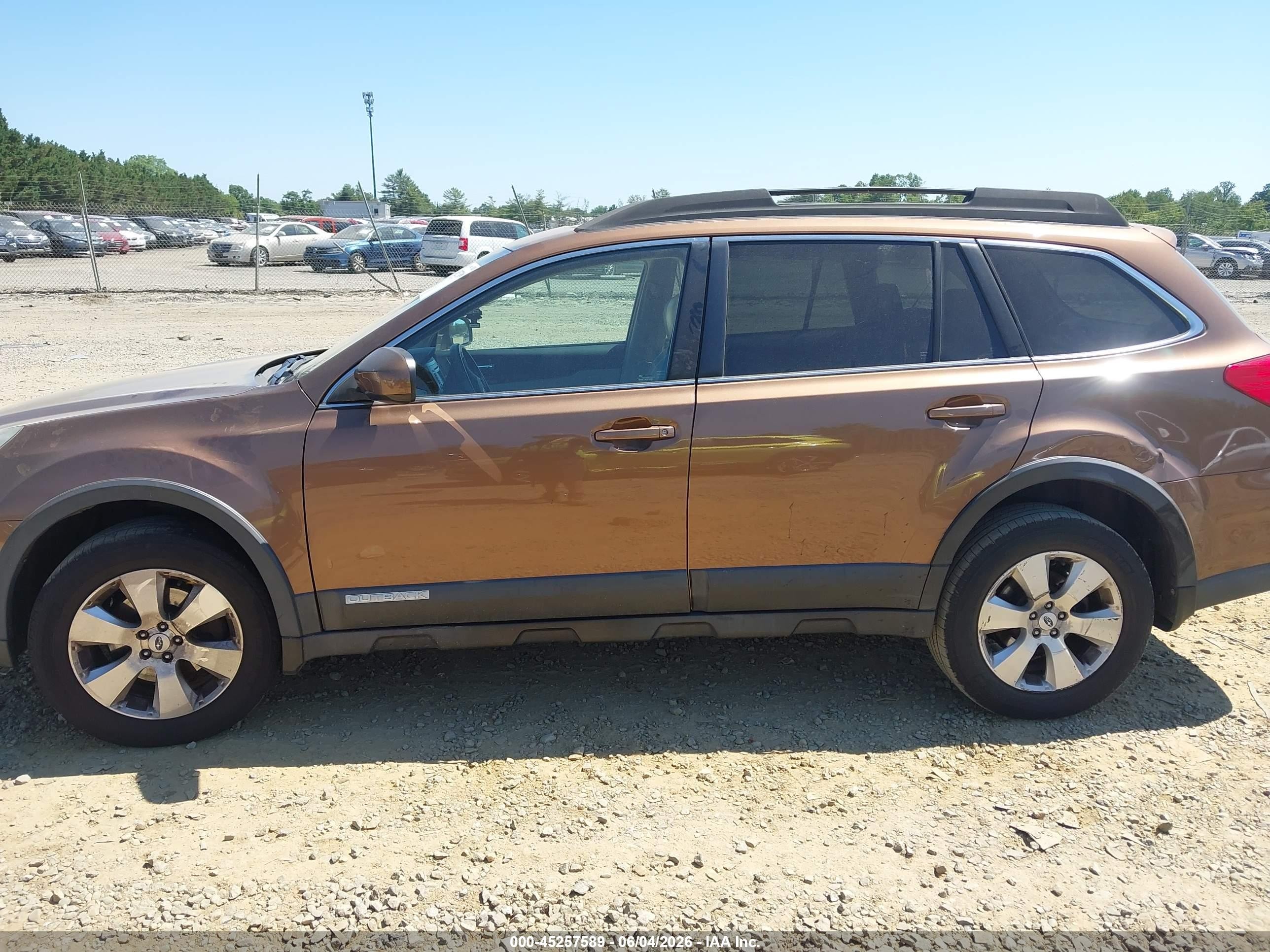 2012 Subaru Outback 3.6r Limited Brown vin: 4S4BRDKCXC2290040