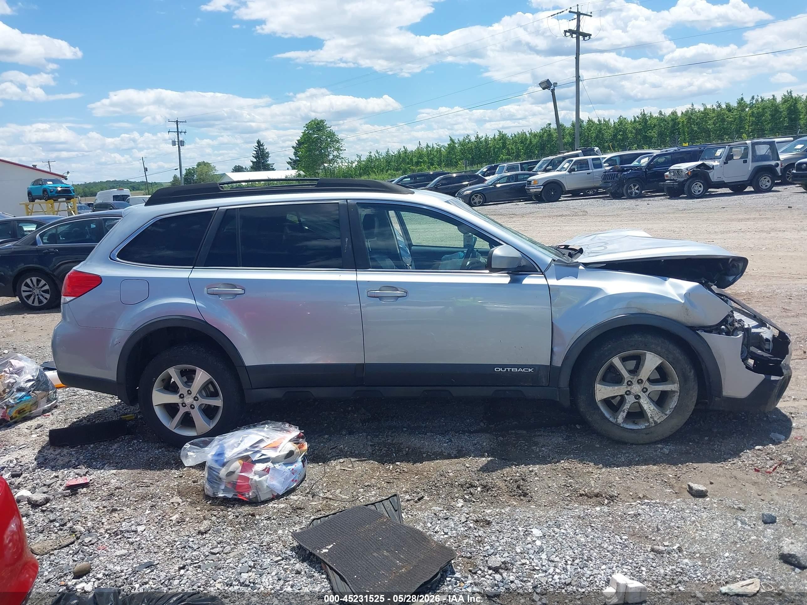 2013 Subaru Outback 3.6r Limited Gray vin: 4S4BRDKCXD2268671