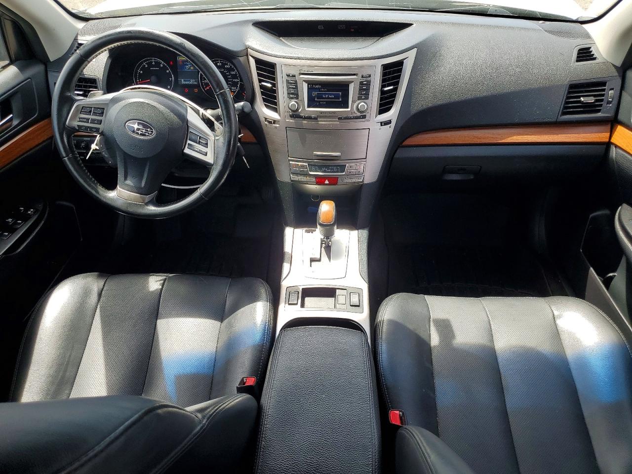 2013 Subaru Outback 3.6r Limited Серебряный vin: 4S4BRDKCXD2293411