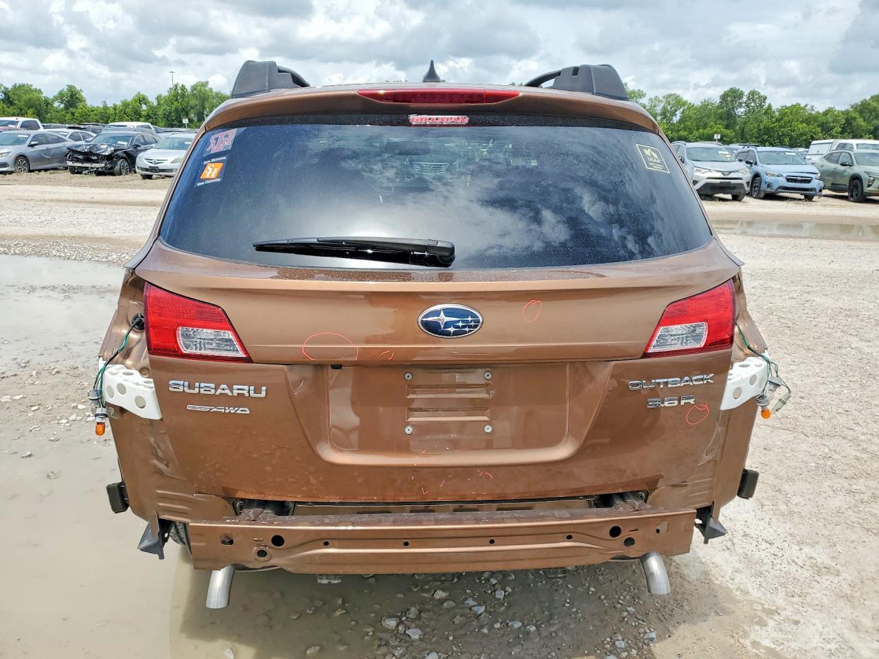 2013 Subaru Outback 3.6r Limited Brown vin: 4S4BRDKCXD2316833