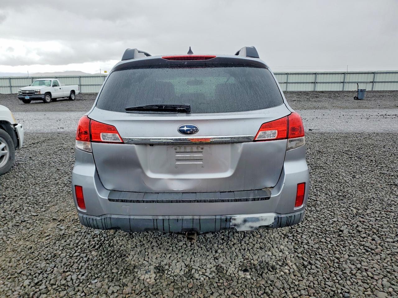 2011 Subaru Outback 3.6r Limited Gray vin: 4S4BRDLC1B2410904