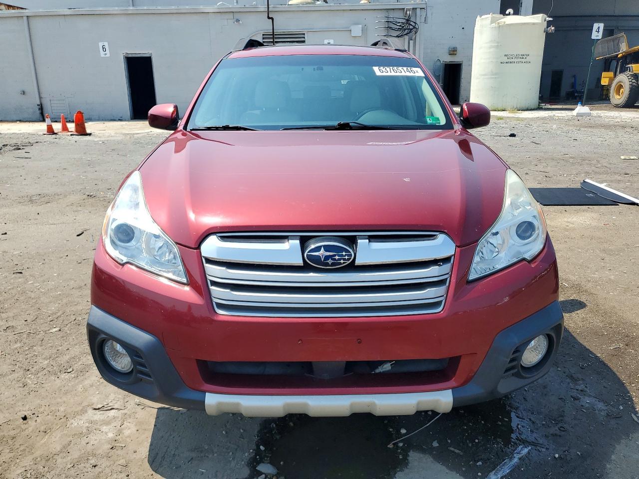 2013 Subaru Outback 3.6r Limited Red vin: 4S4BRDLC1D2300485