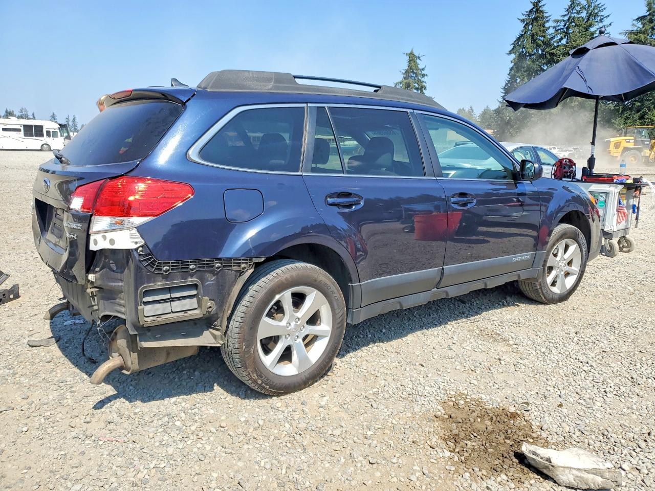 2013 Subaru Outback 3.6r Limited Синий vin: 4S4BRDLC2D2310541