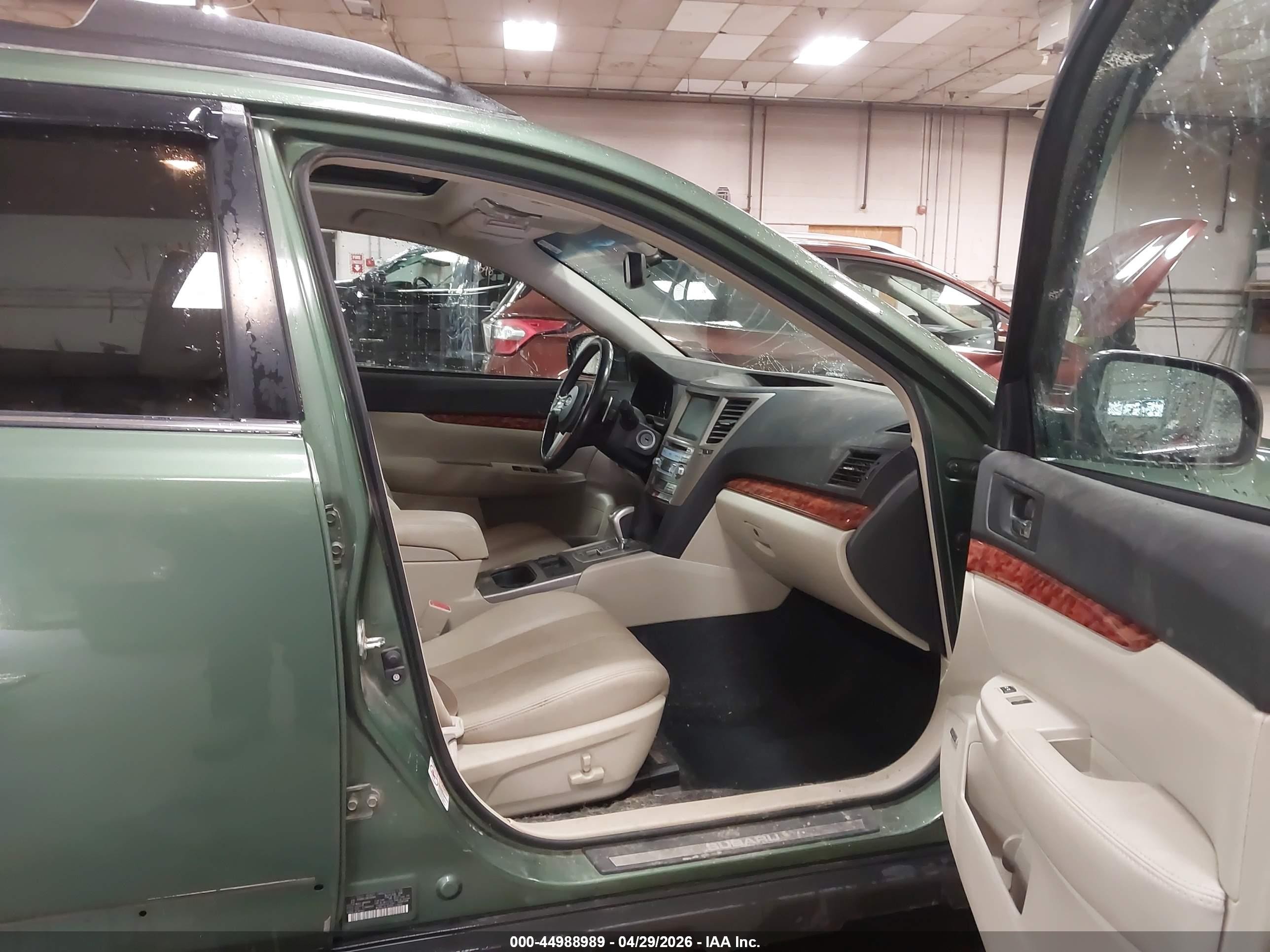2011 Subaru Outback 3.6r Limited Green vin: 4S4BRDLC4B2395895