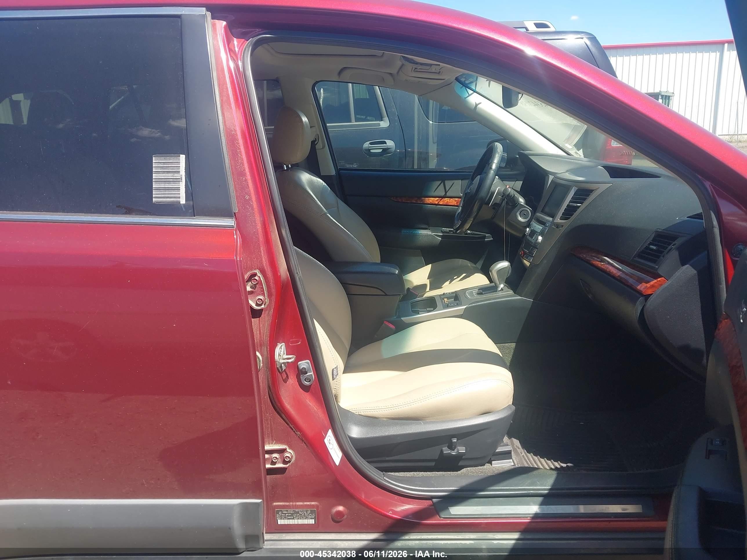 2012 Subaru Outback 3.6r Limited Красный vin: 4S4BRDLC4C2258781
