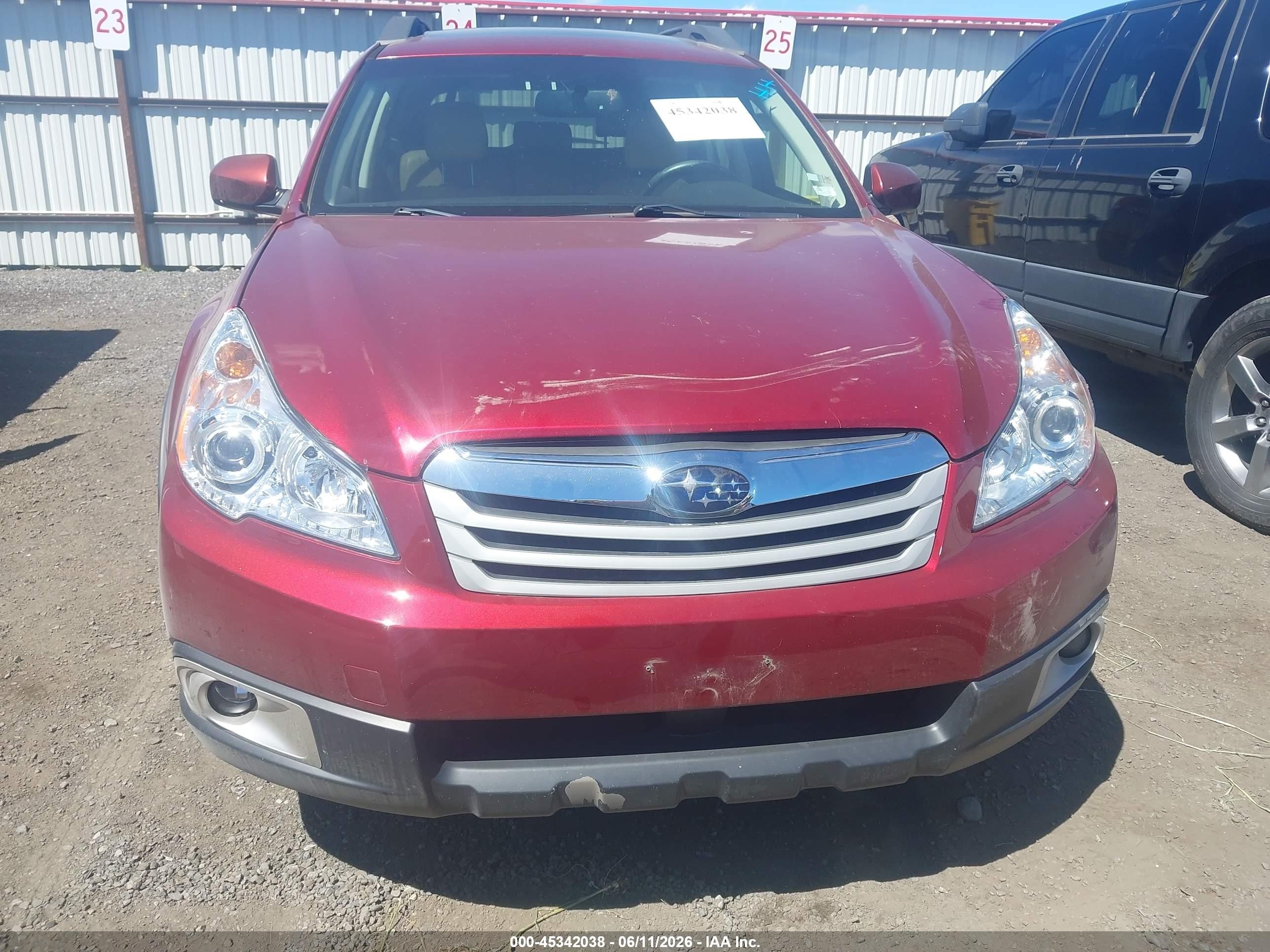 2012 Subaru Outback 3.6r Limited Красный vin: 4S4BRDLC4C2258781