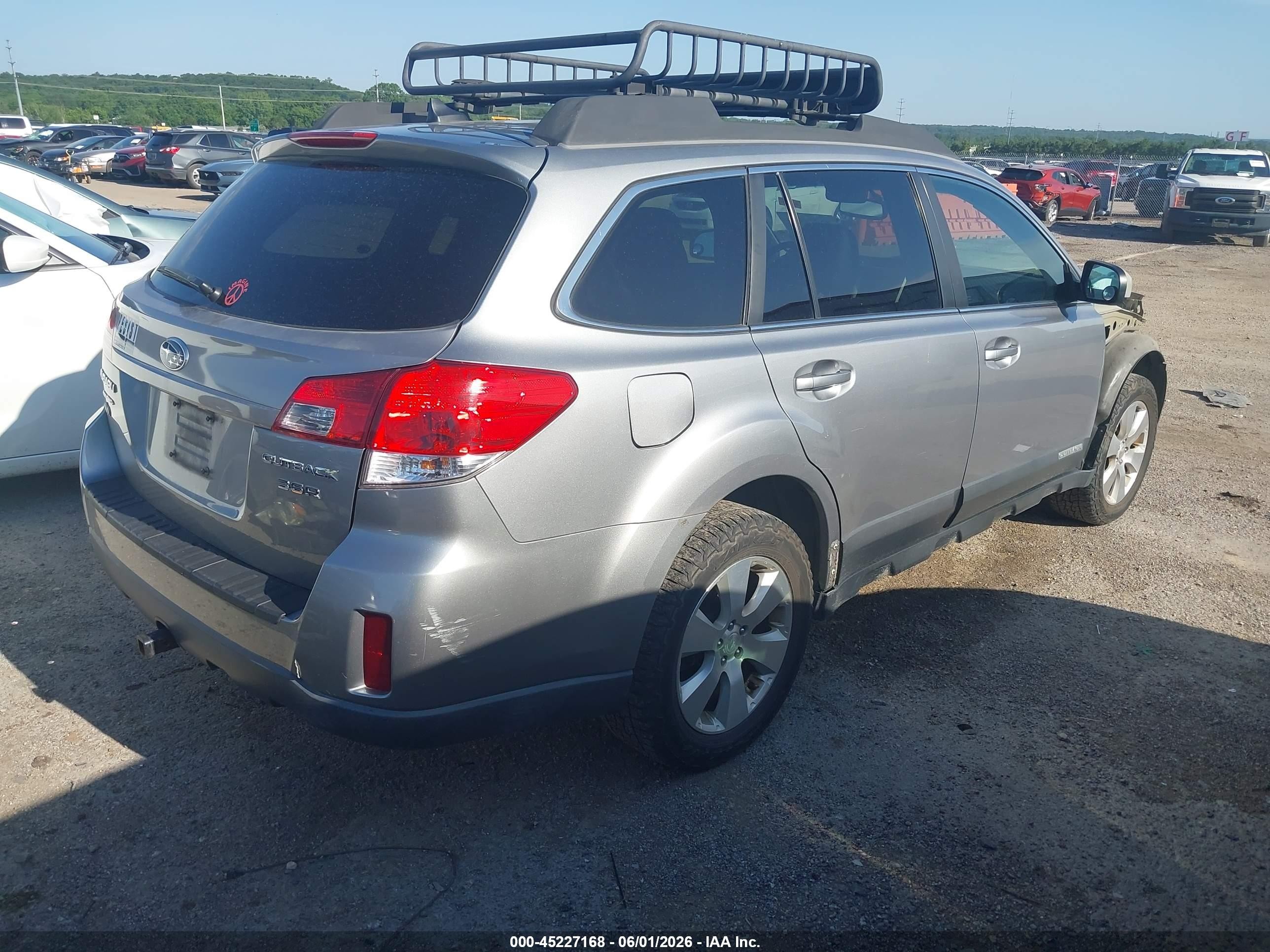 2011 Subaru Outback 3.6r Limited Gray vin: 4S4BRDLC5B2337374