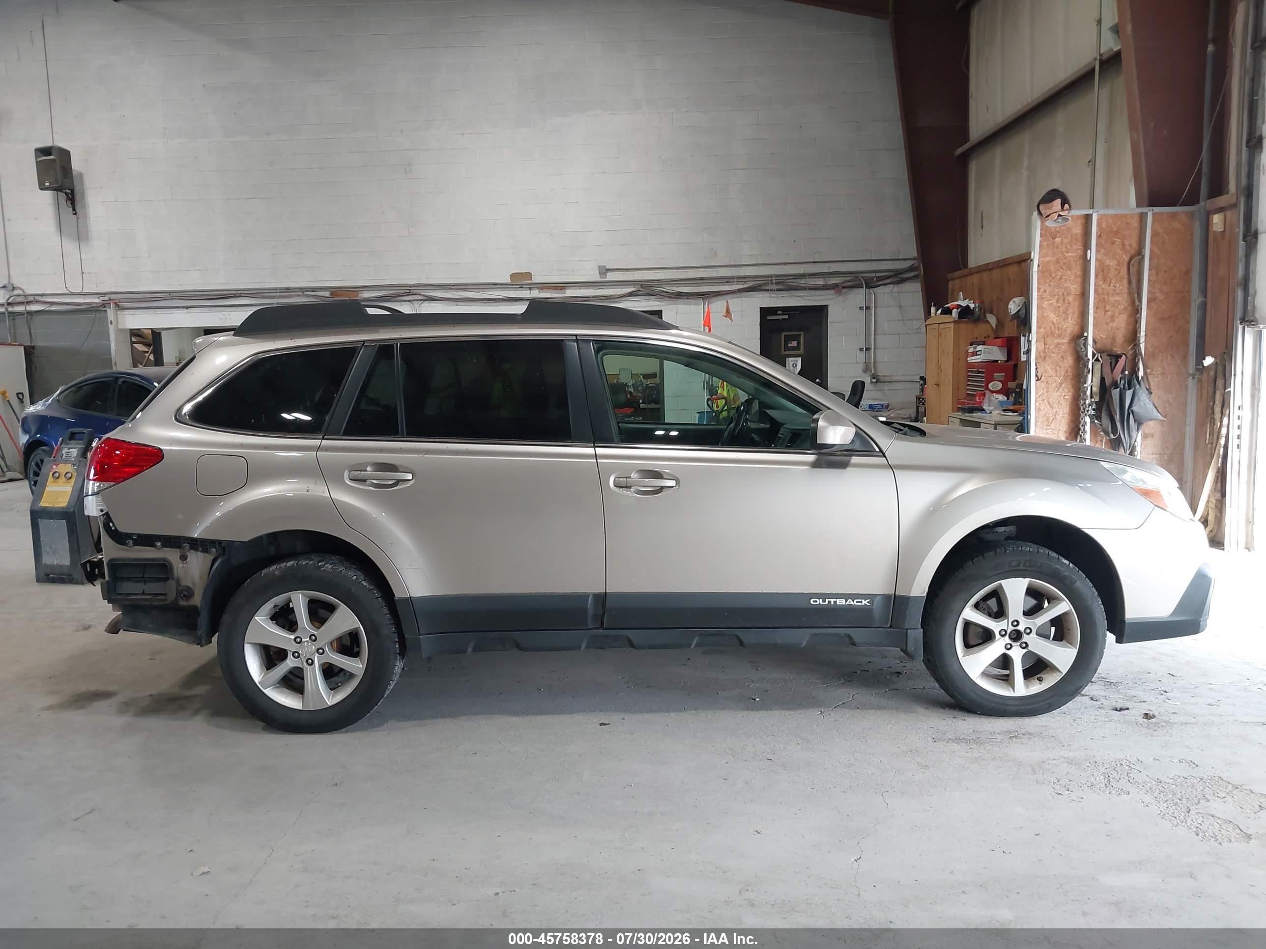 2014 Subaru Outback 3.6r Limited Gray vin: 4S4BRDLC5E2210287