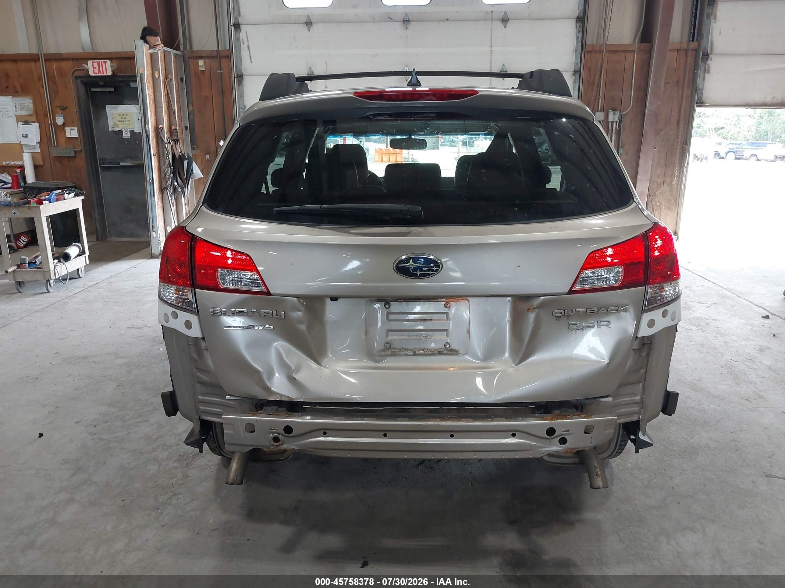 2014 Subaru Outback 3.6r Limited Gray vin: 4S4BRDLC5E2210287