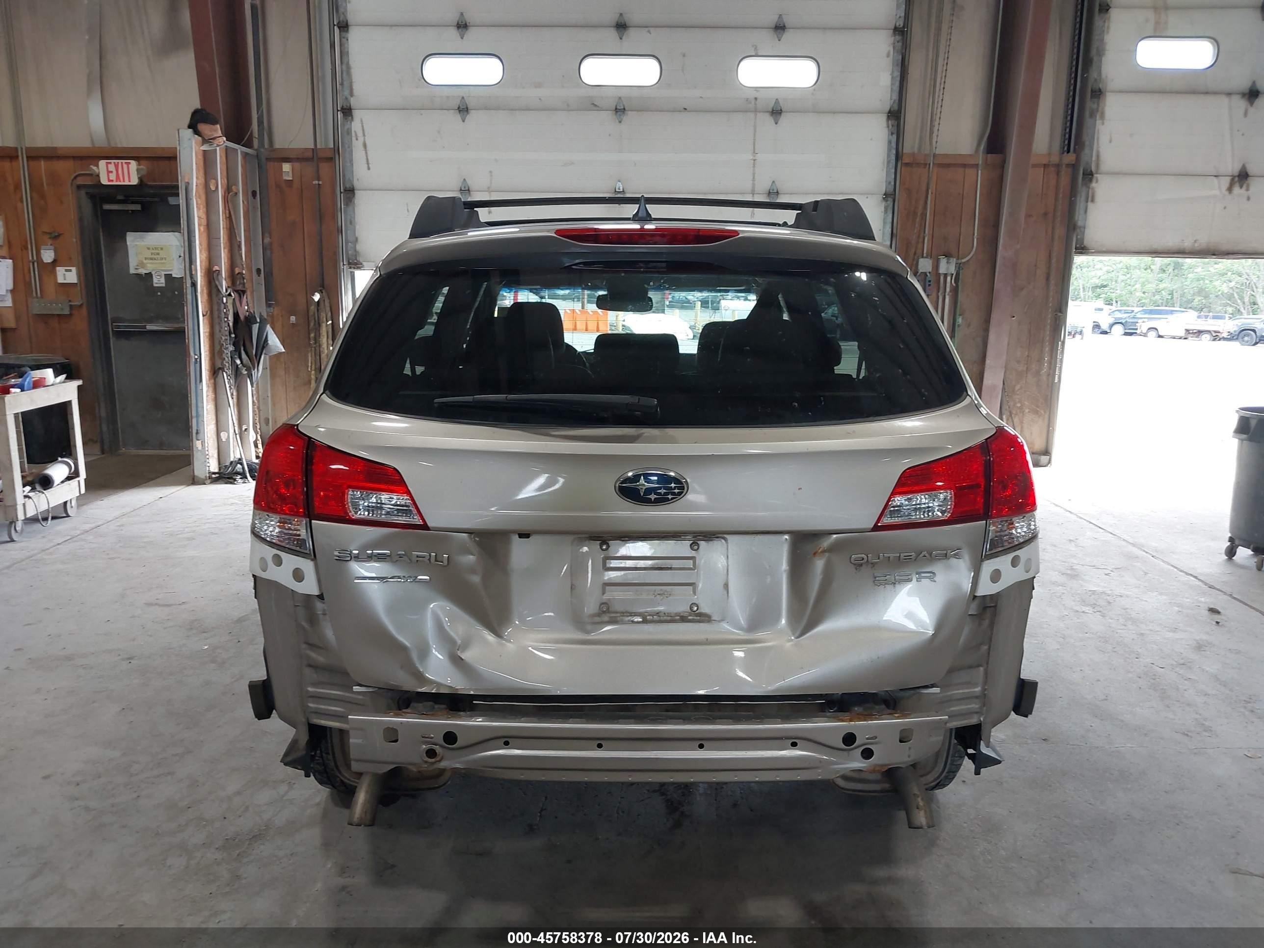 2014 Subaru Outback 3.6r Limited Gray vin: 4S4BRDLC5E2210287