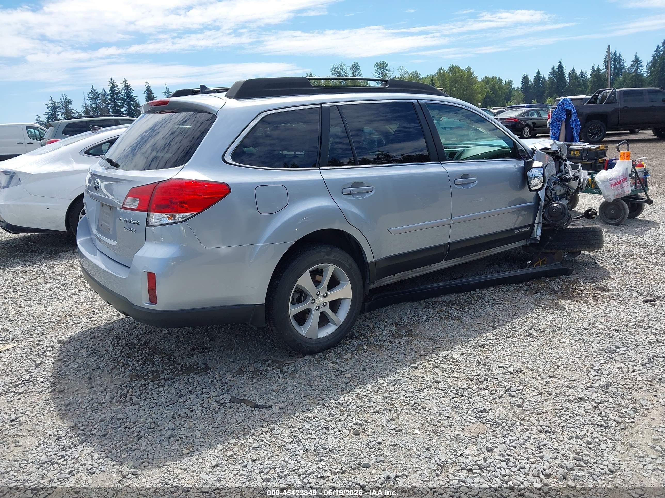 2014 Subaru Outback 3.6r Limited Light Blue vin: 4S4BRDLC5E2294384