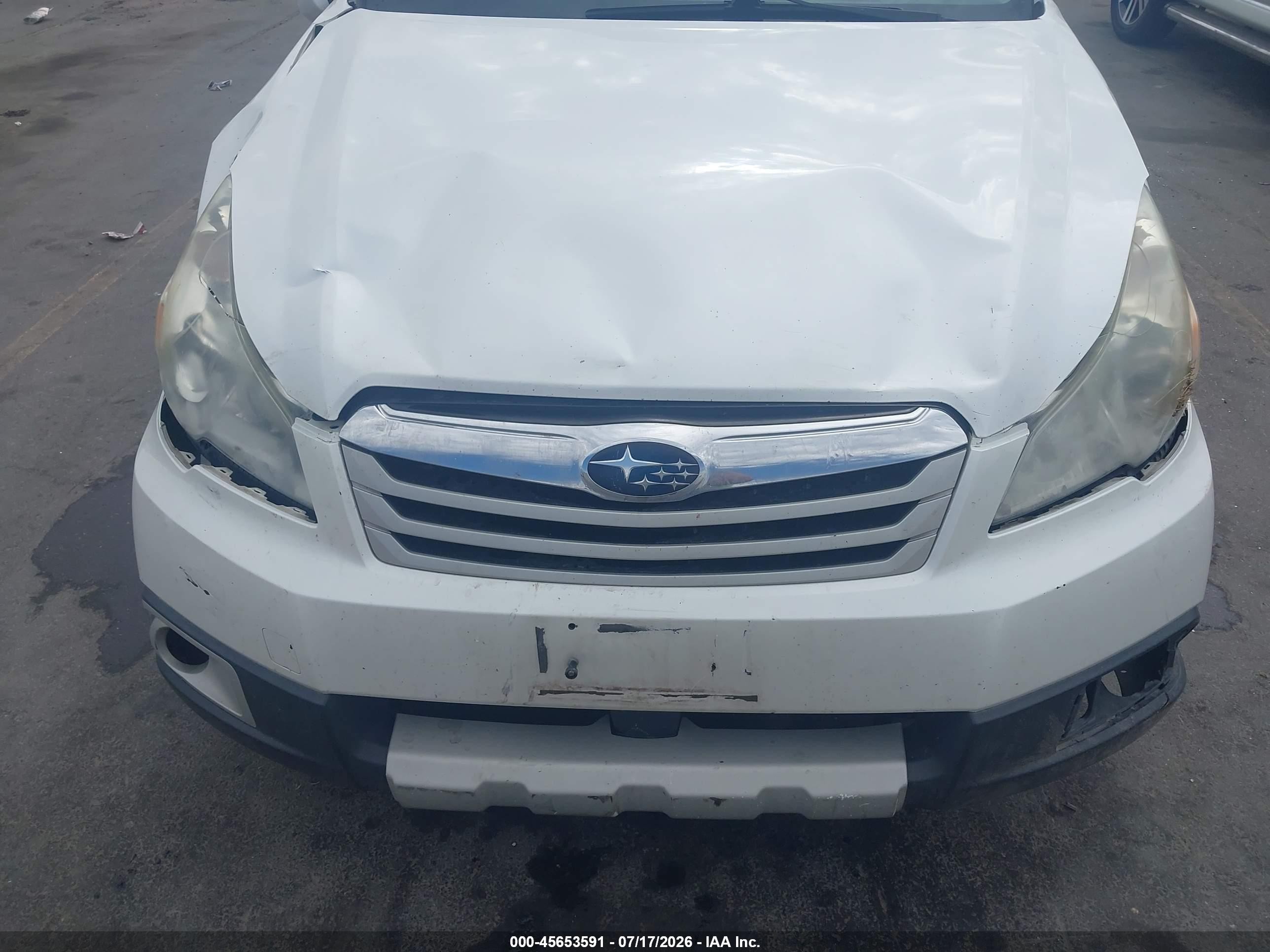 2012 Subaru Outback 3.6r Limited White vin: 4S4BRDLC6C2207914