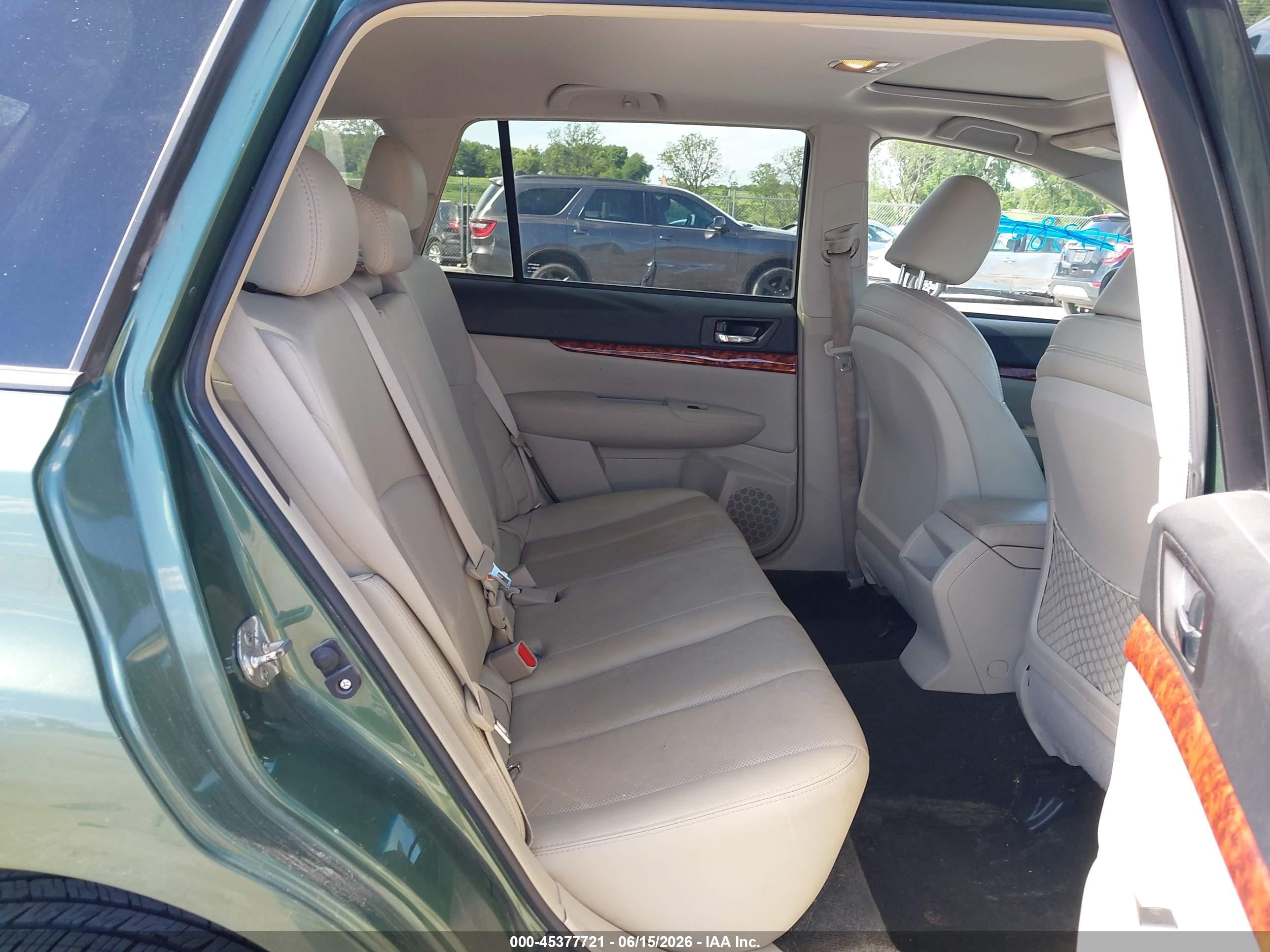 2012 Subaru Outback 3.6r Limited Green vin: 4S4BRDLC7C2247080