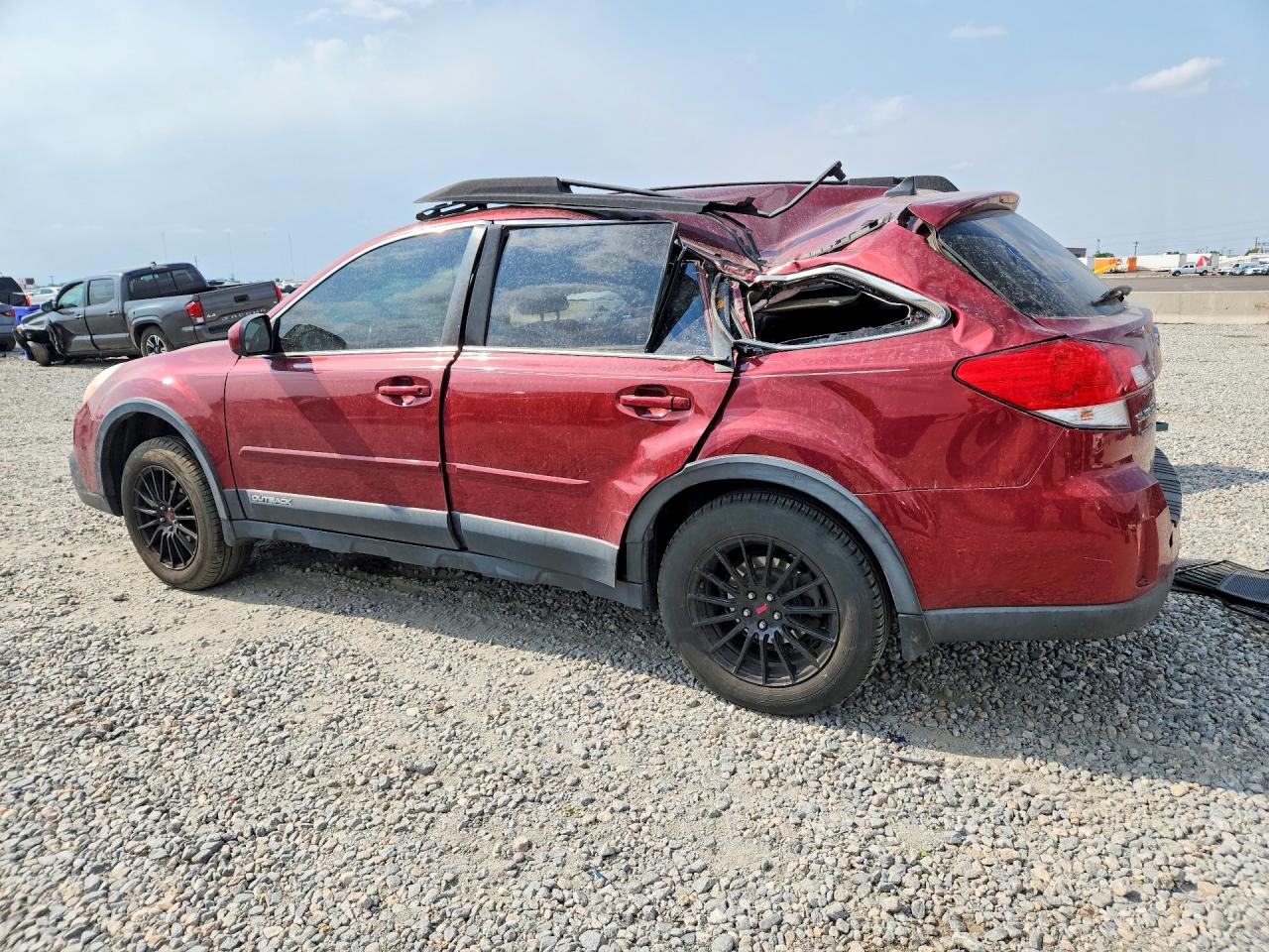 2014 Subaru Outback 3.6r Limited Red vin: 4S4BRDLC7E2274704