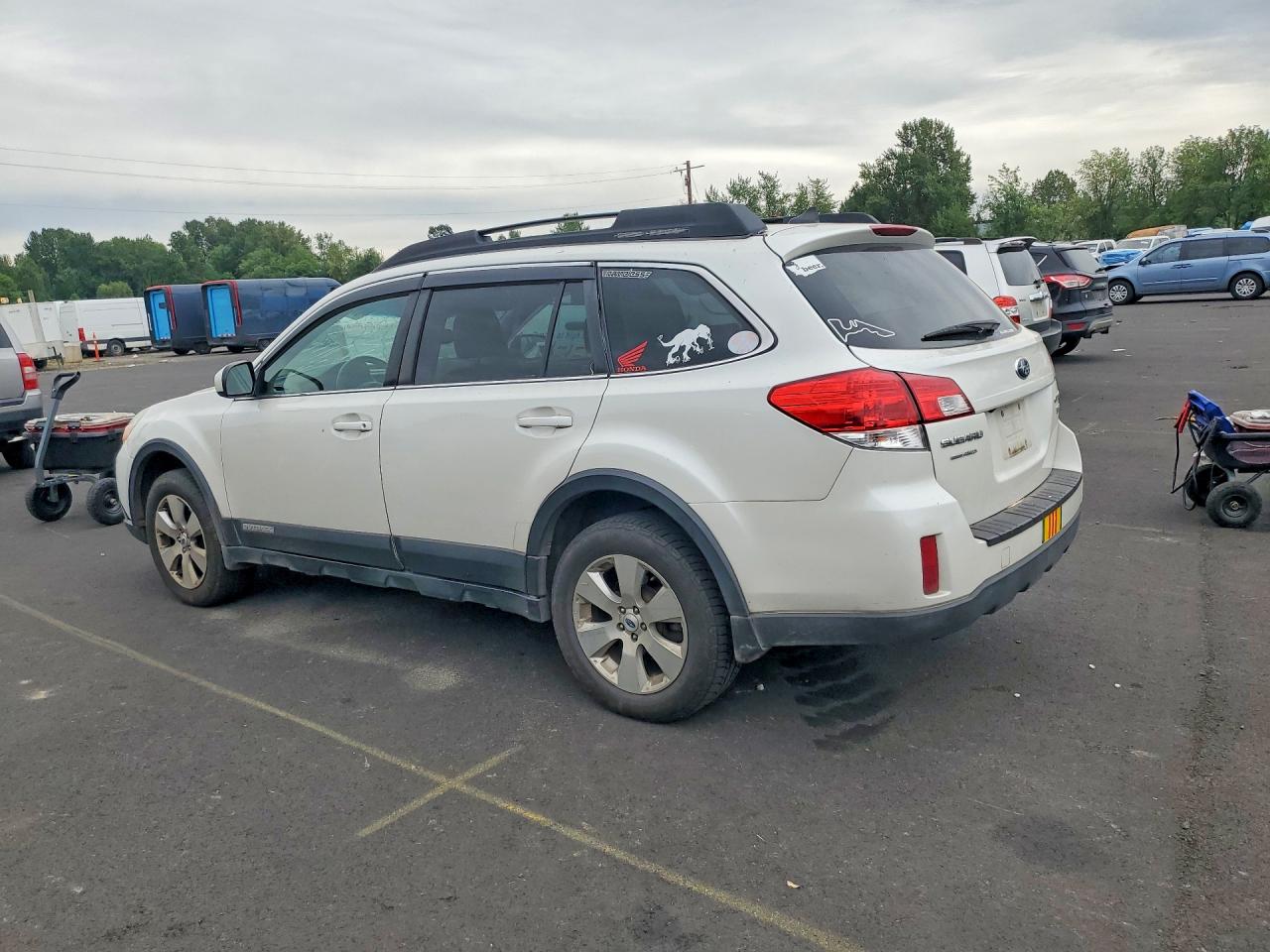 2012 Subaru Outback 3.6r Limited Белый vin: 4S4BRDLC8C2292691